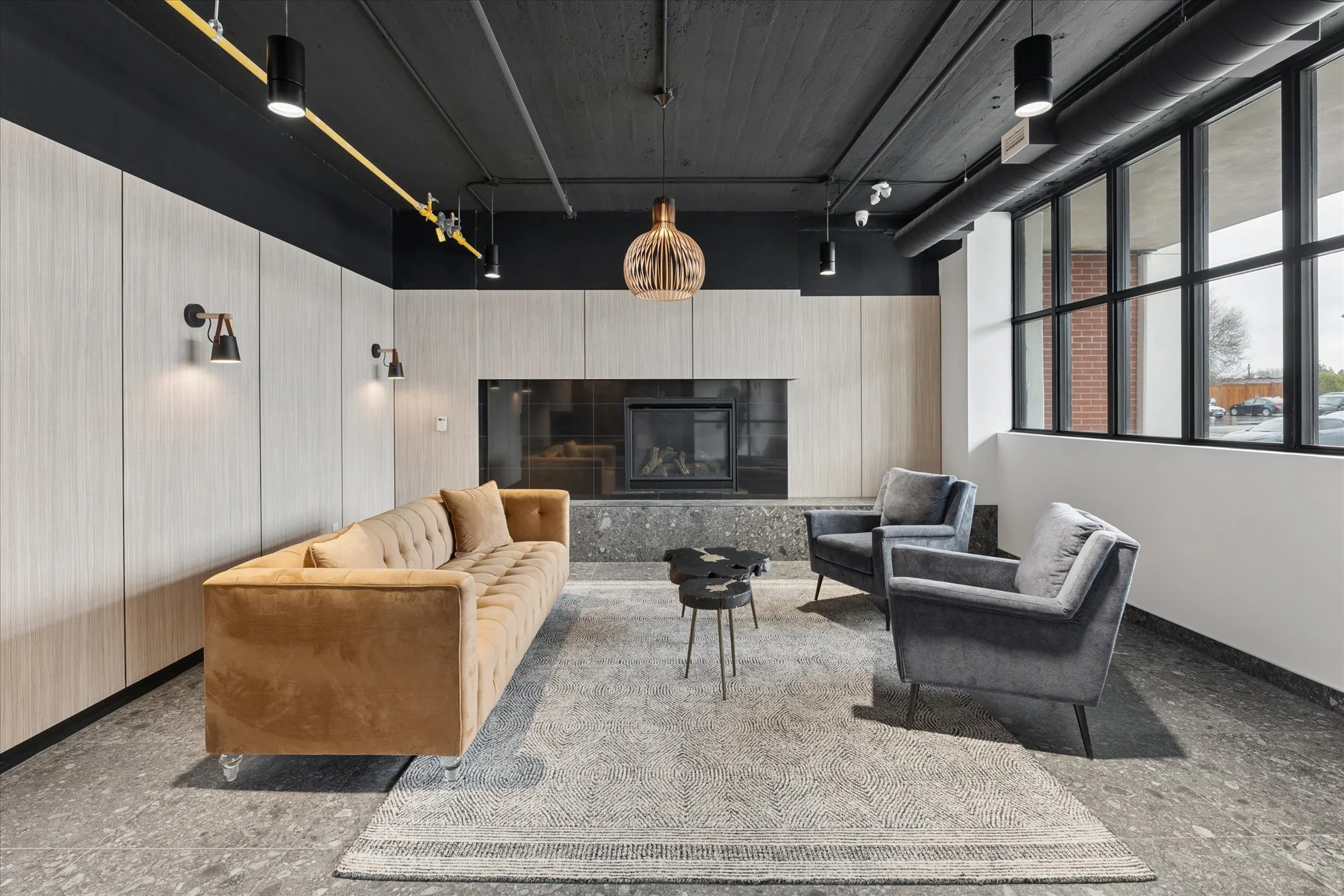 24-120Huron137 024.jpg