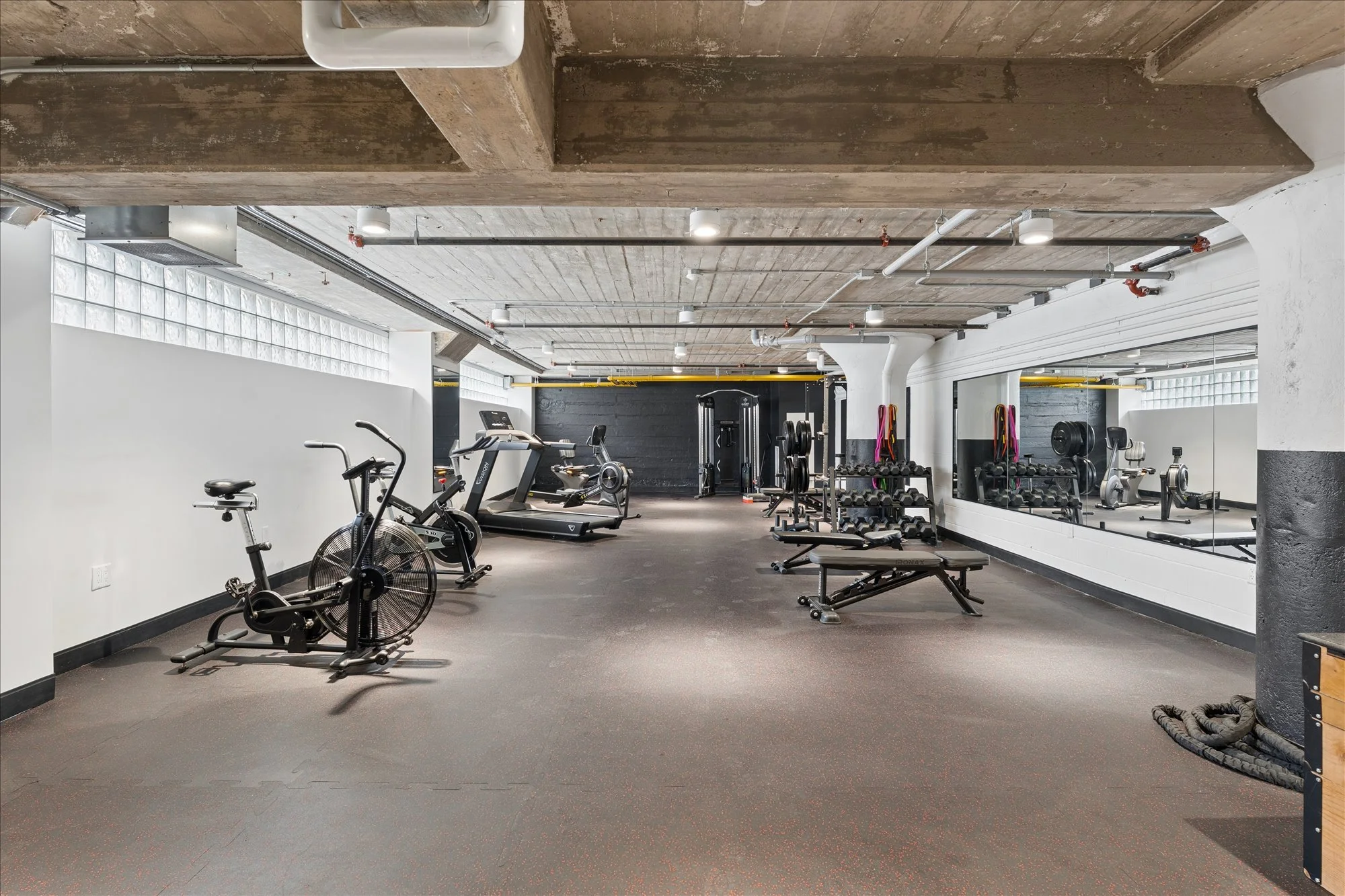 25-120Huron137 025.jpg