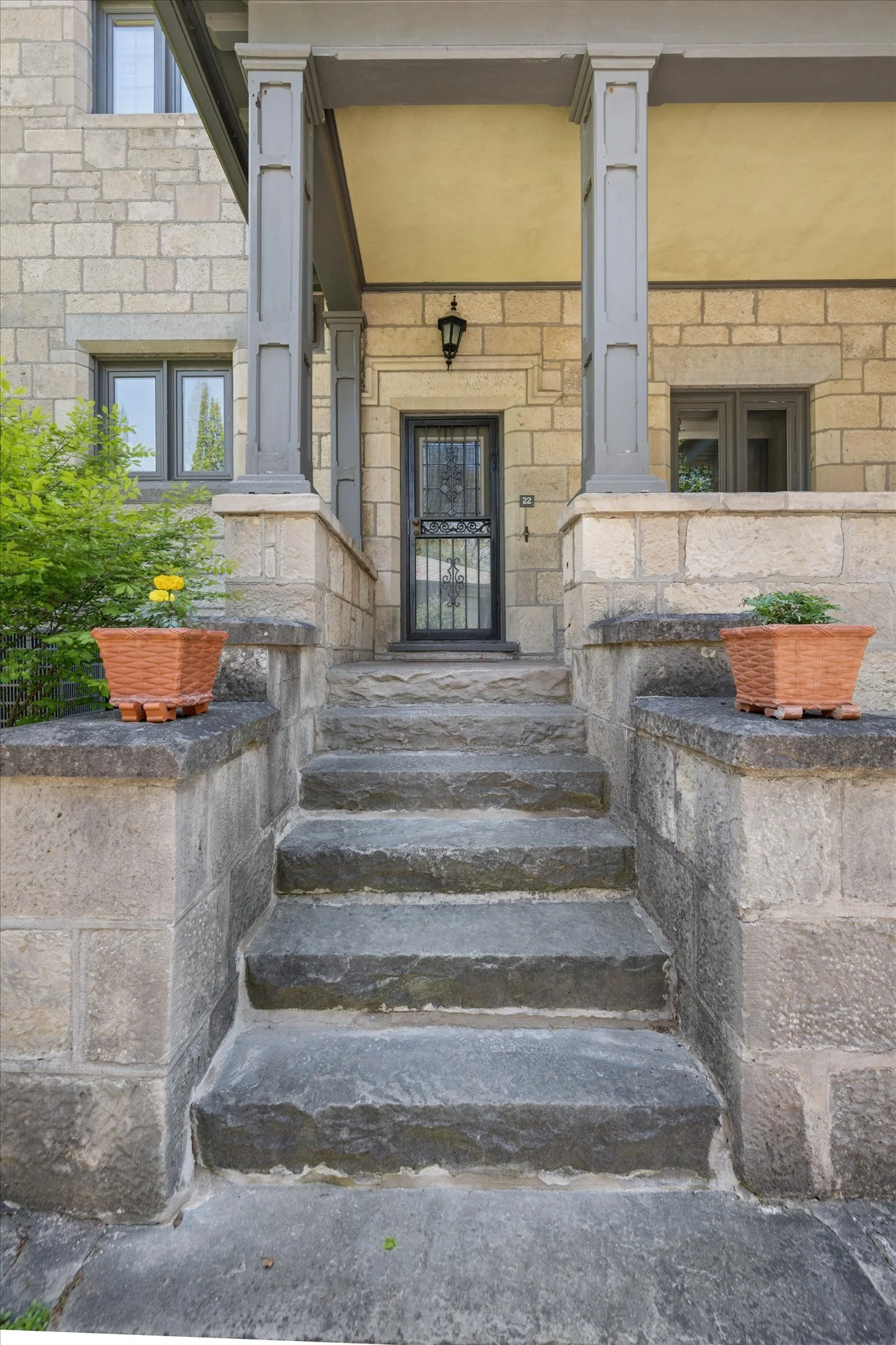 22 Stuart Street, Guelph ON Ker Cavan Summer Exterior (31).jpg