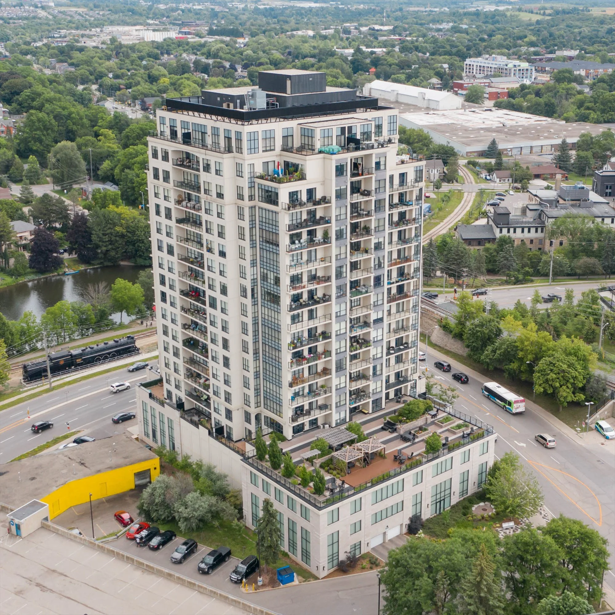 River House Condo 405-160 Macdonell Street, Guelph Chestnut Park Guelph (39).jpg