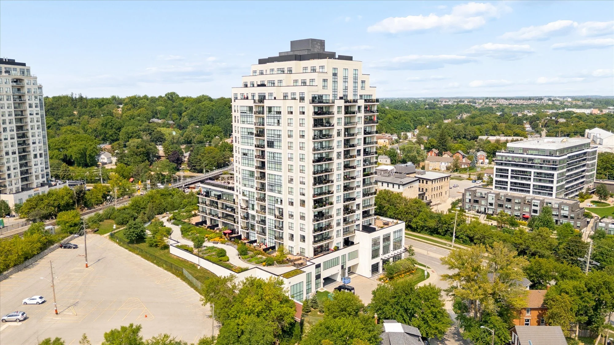 River Mill Condos Downtown Guelph 1503-150 Wellington Street, Guelph (3).jpg