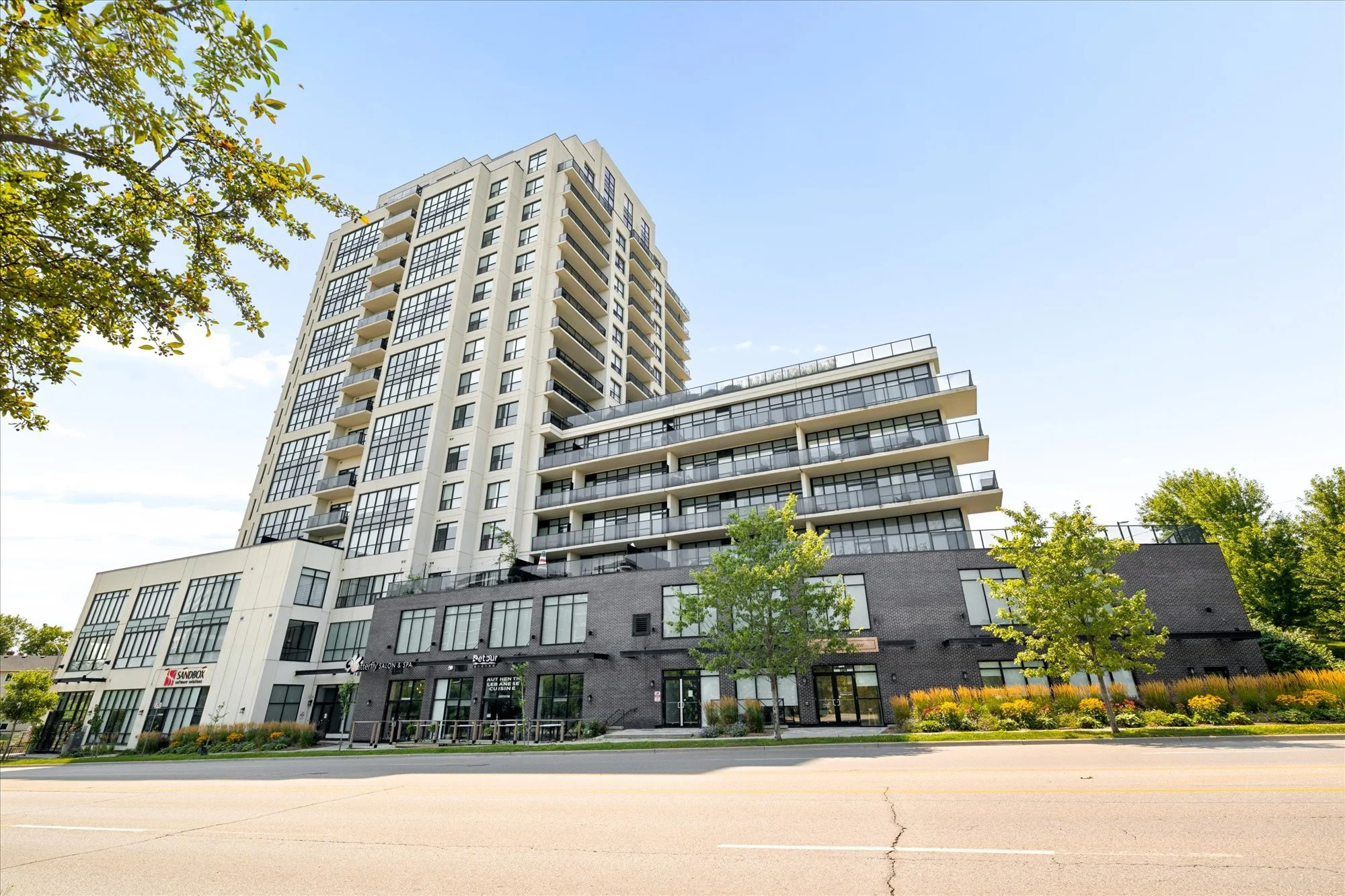 River Mill Condos Downtown Guelph 1503-150 Wellington Street, Guelph (7).jpg