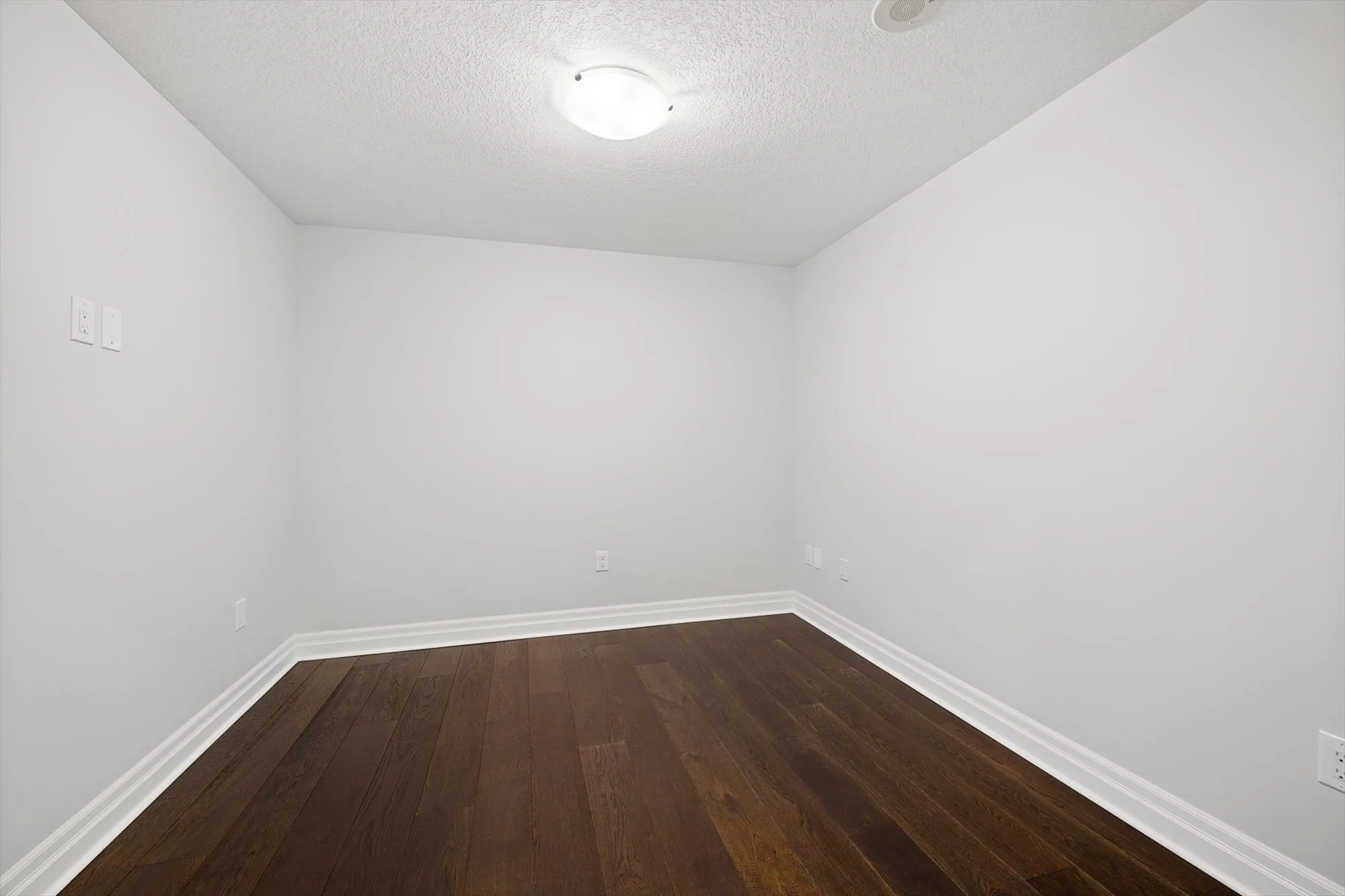 River Mill Condos Downtown Guelph 1503-150 Wellington Street, Guelph (13).jpg