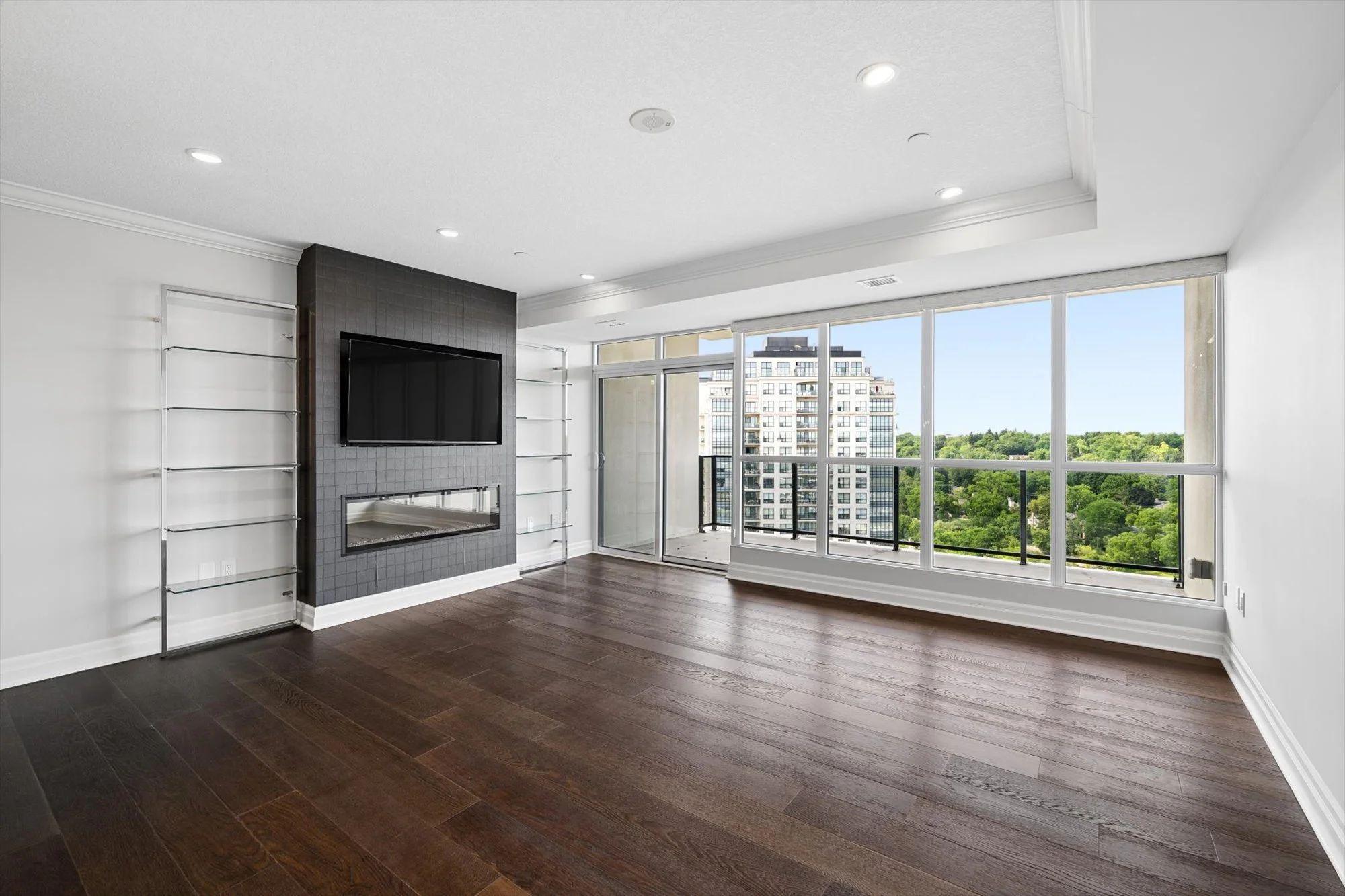 River Mill Condos Downtown Guelph 1503-150 Wellington Street, Guelph (24).jpg