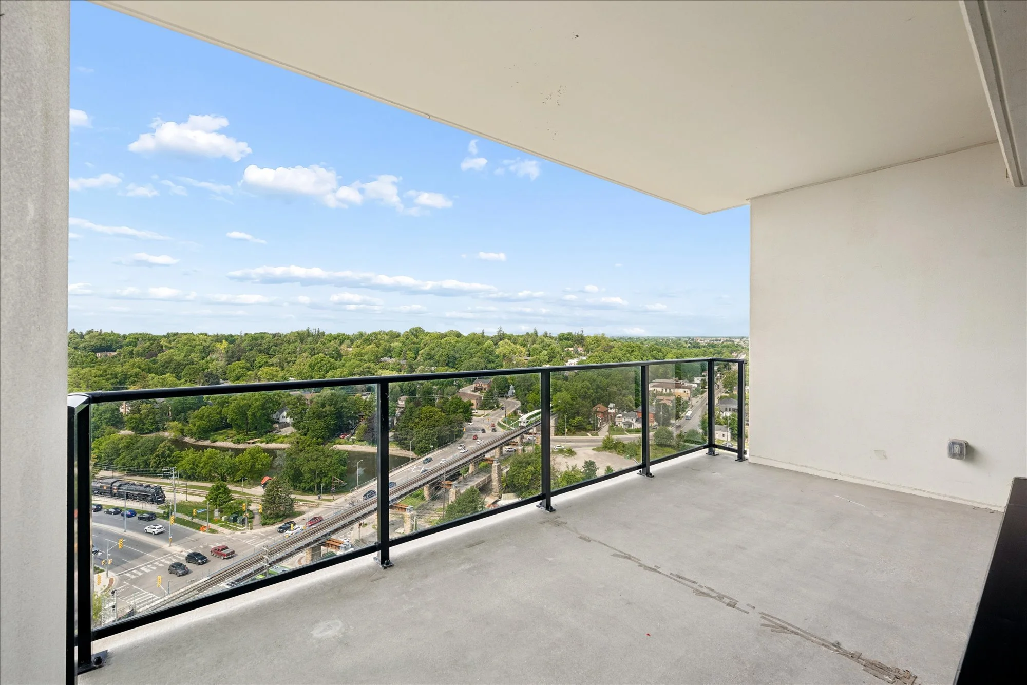 River Mill Condos Downtown Guelph 1503-150 Wellington Street, Guelph (26).jpg
