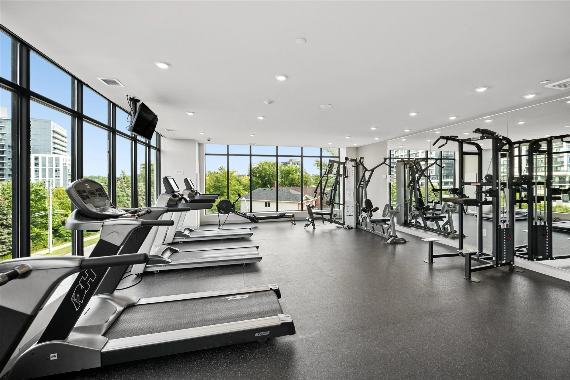 River Mill Condos Downtown Guelph 1503-150 Wellington Street, Guelph (46).jpg
