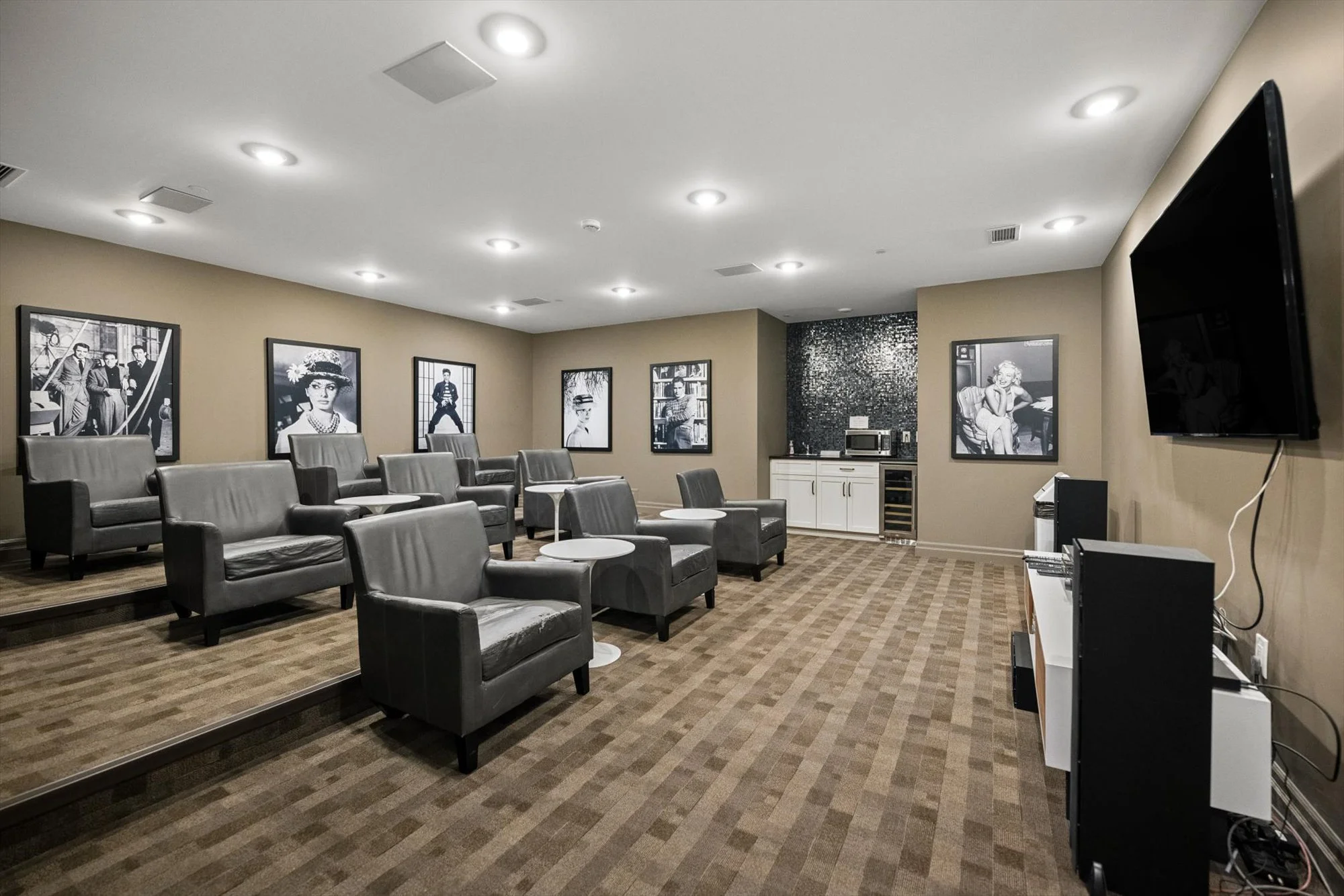 River Mill Condos Downtown Guelph 1503-150 Wellington Street, Guelph (47).jpg