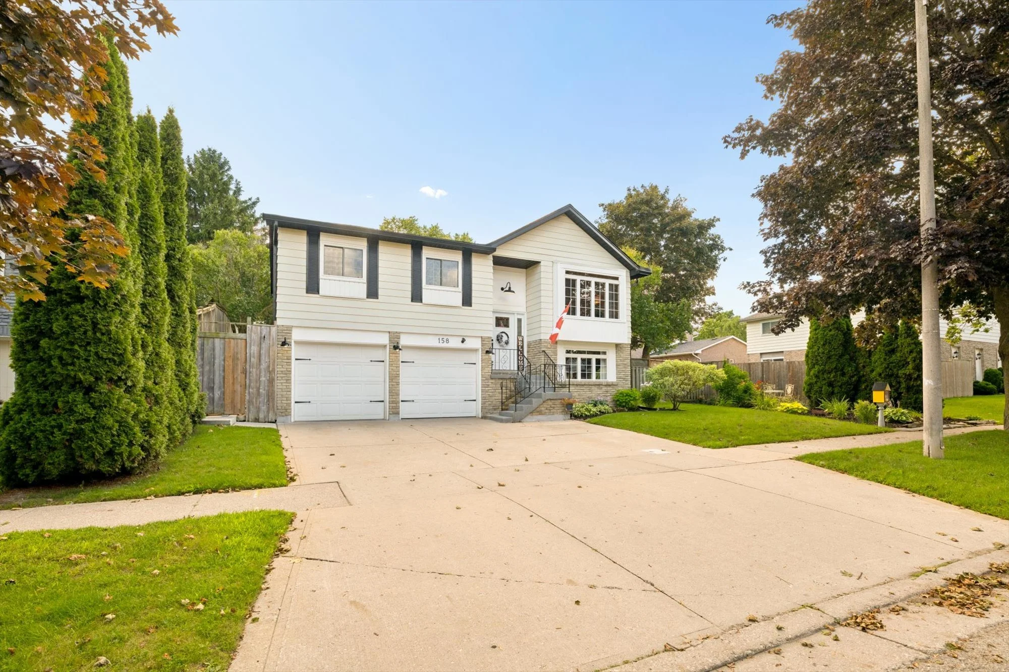 158 Autumn Hill CrescentKitchener, ON N2N 1K8 (3).jpg