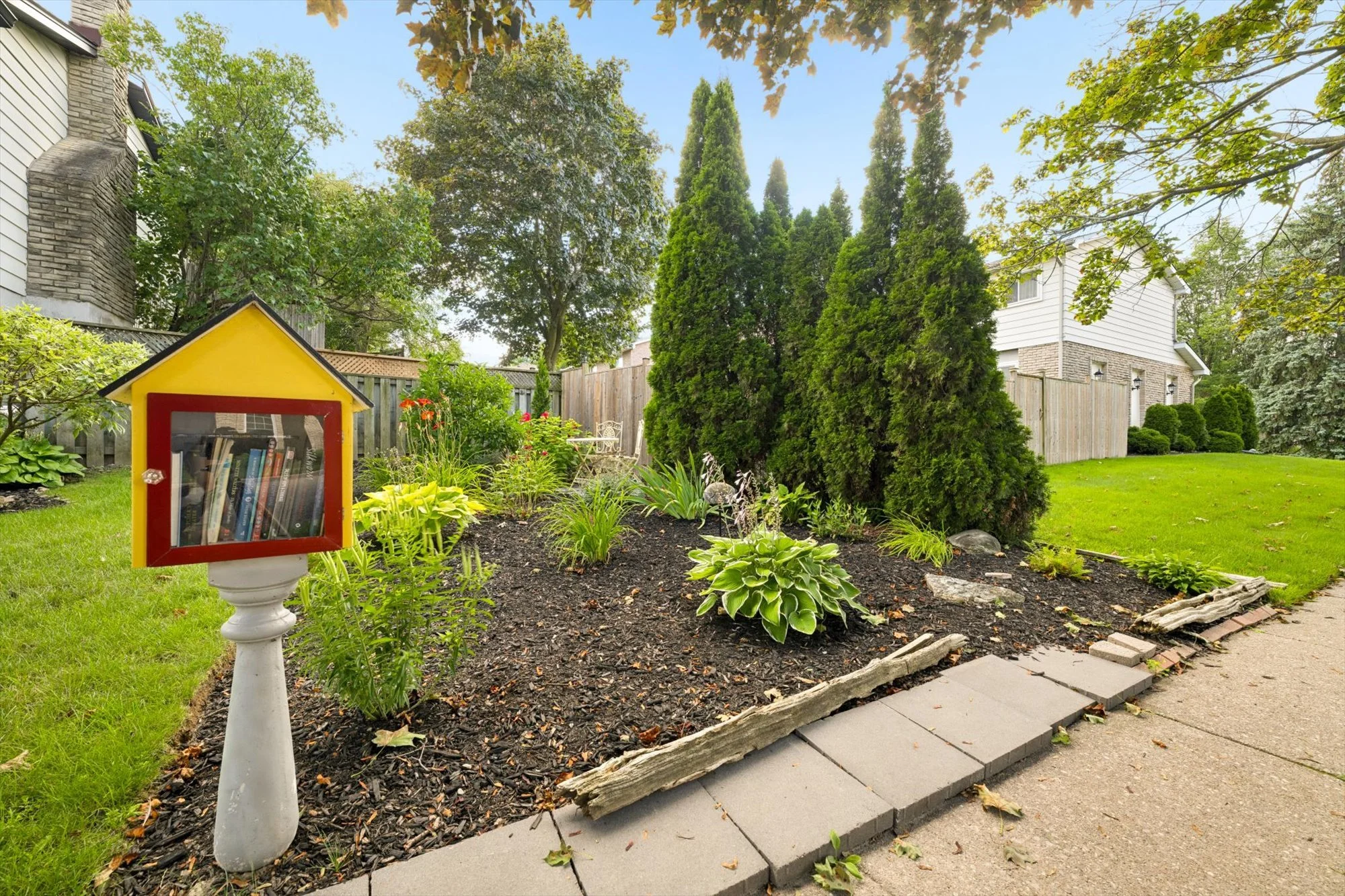 158 Autumn Hill CrescentKitchener, ON N2N 1K8 (7).jpg