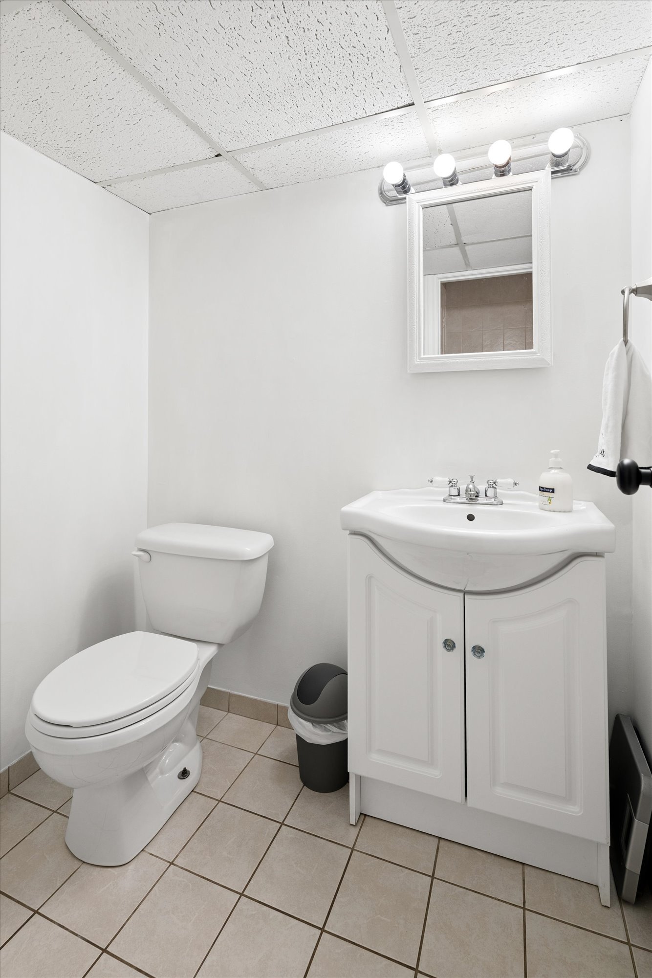 158 Autumn Hill CrescentKitchener, ON N2N 1K8 (38).jpg