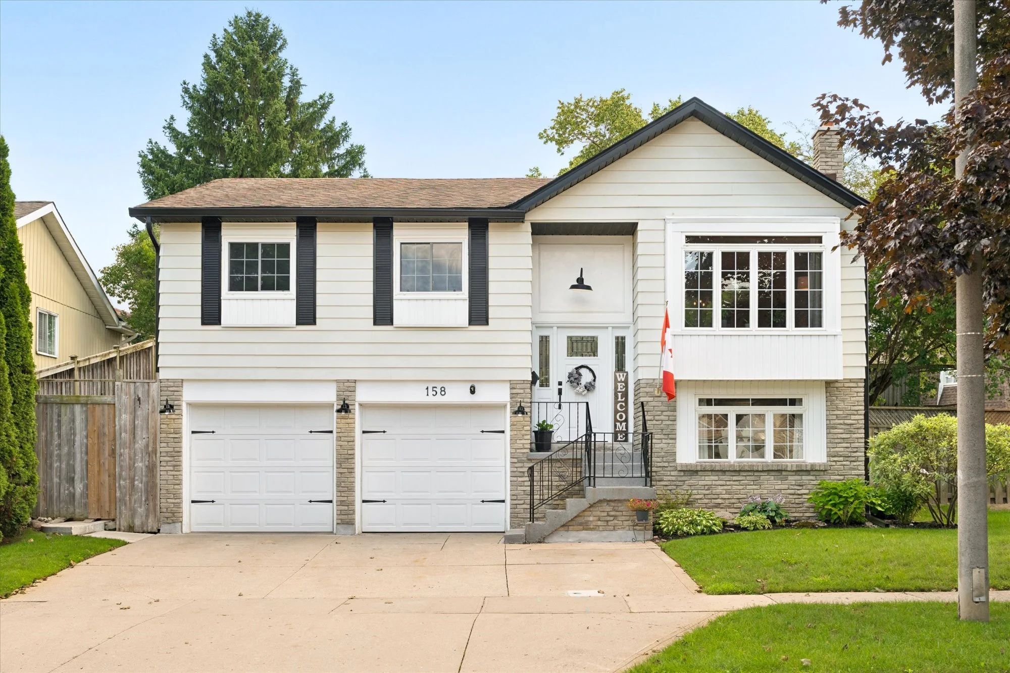 158 Autumn Hill CrescentKitchener, ON N2N 1K8.jpg