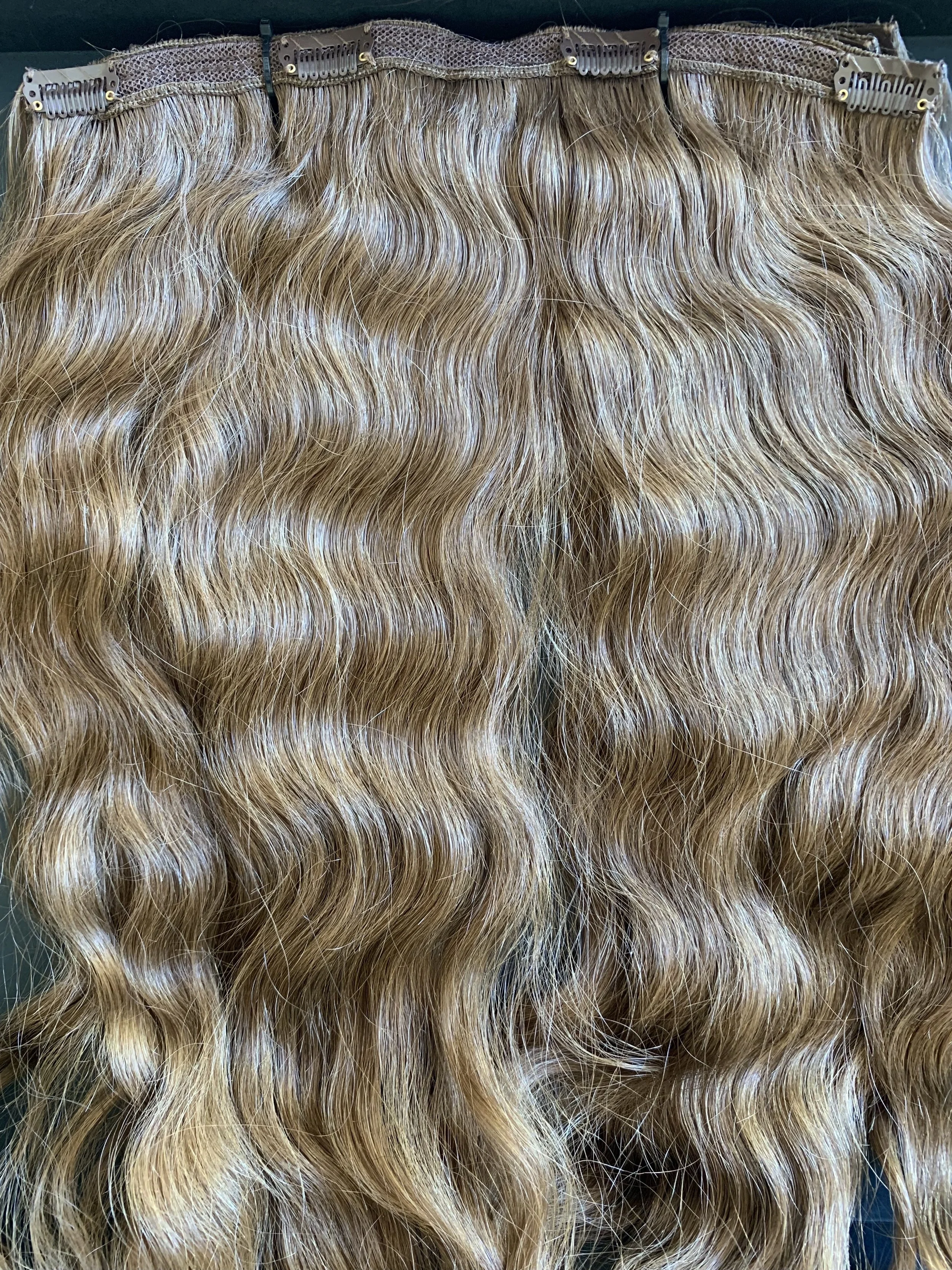 CLIPSCURL2.jpg