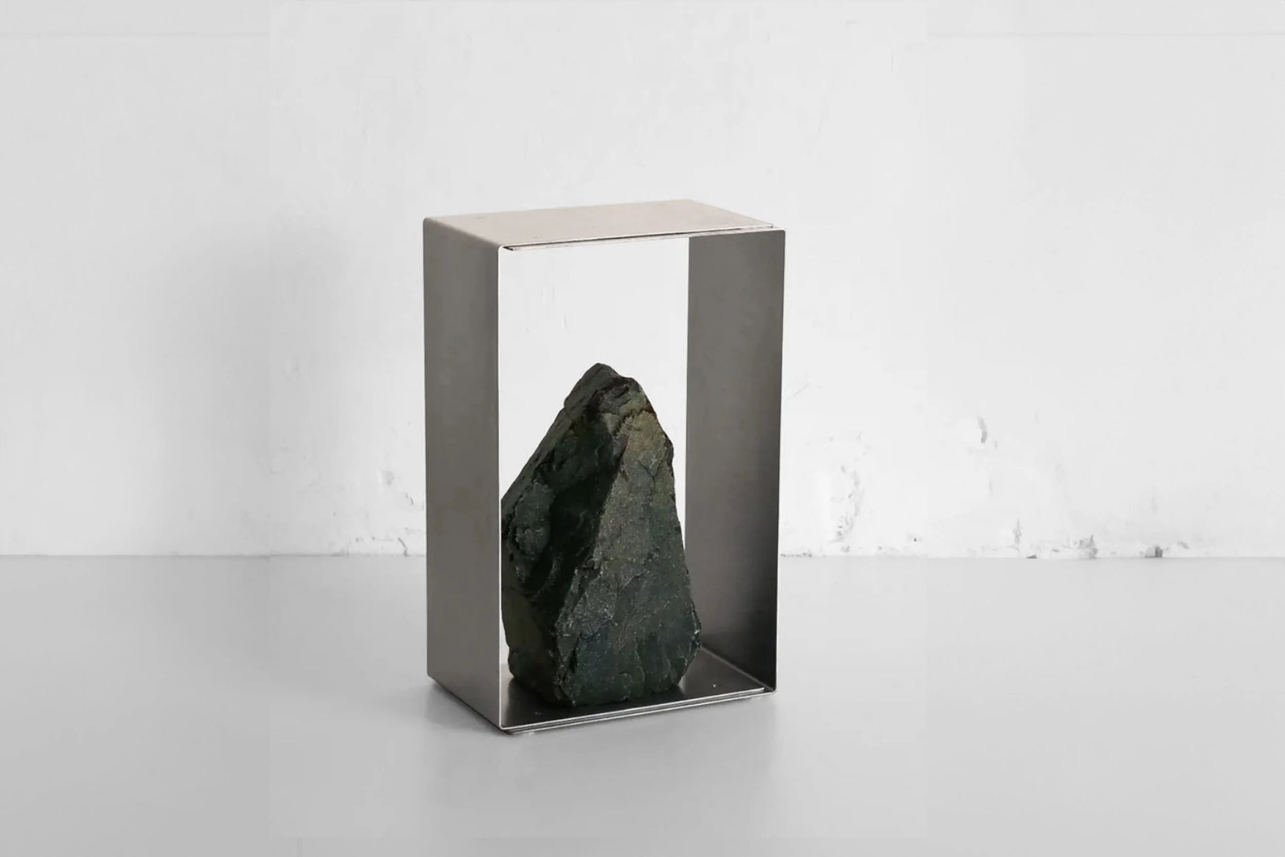 side table 01.jpg