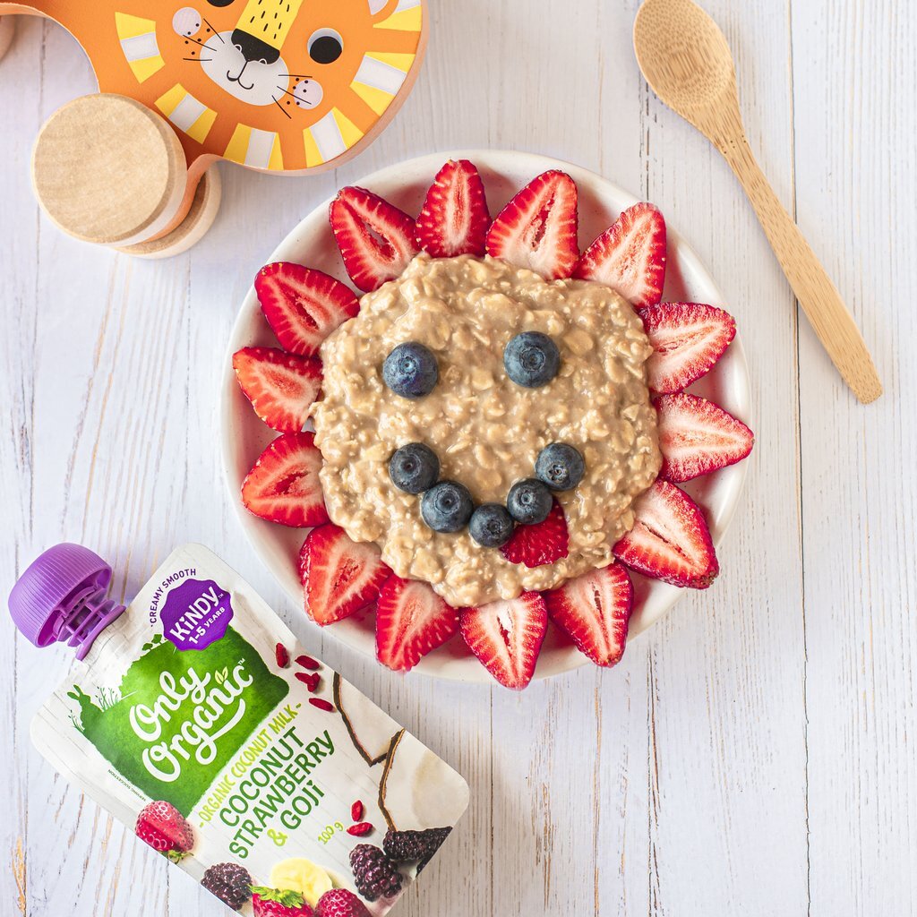 coconut_strawberry_goji_oats_1_1024x.jpg
