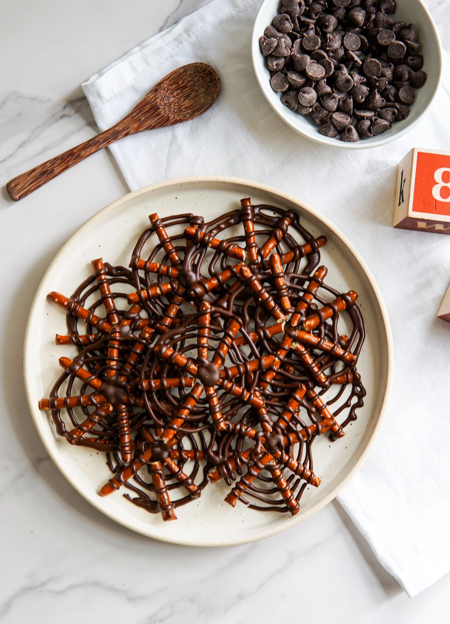 Halloween Pretzel Spider s — Only Organic