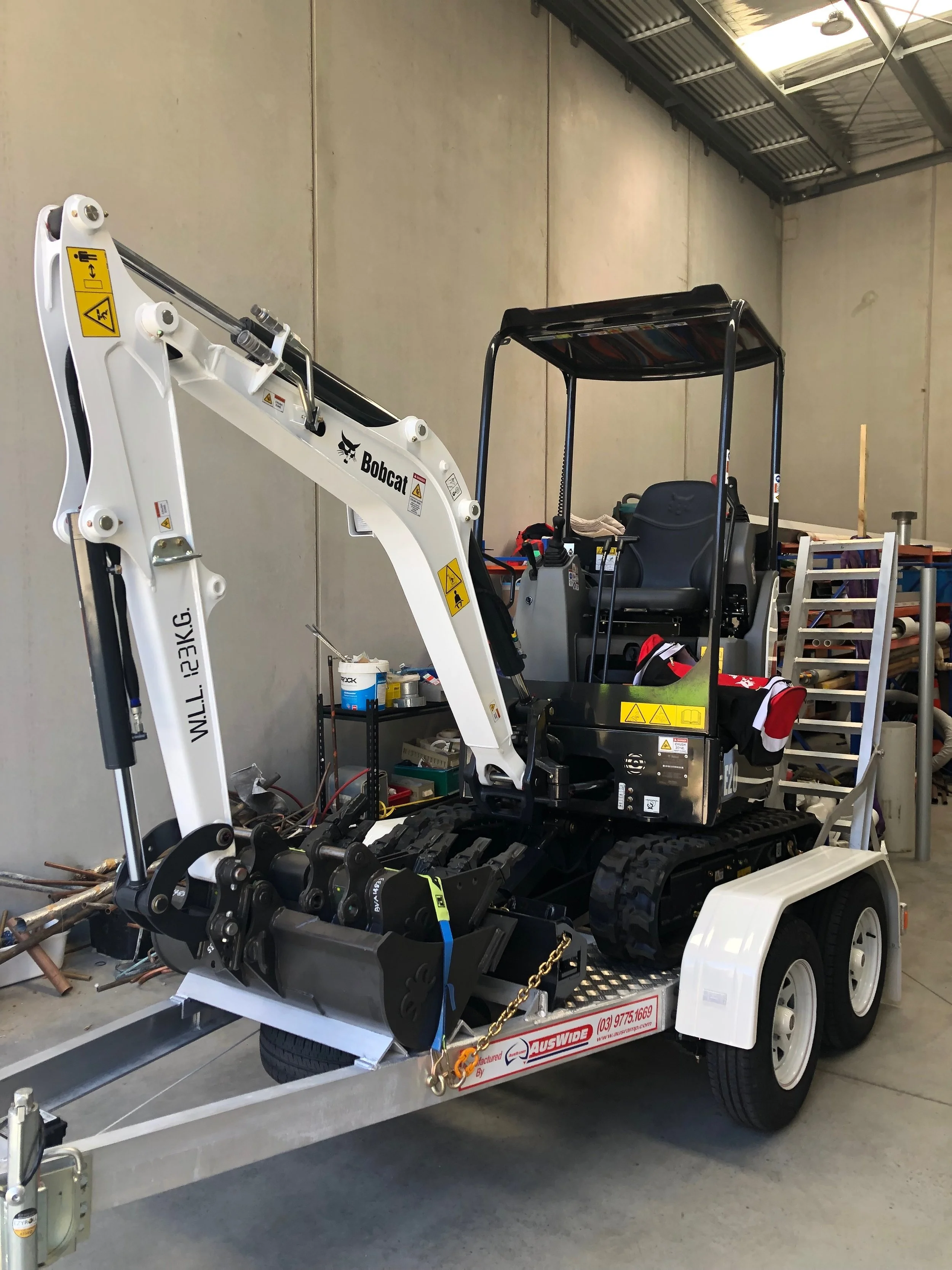 Mini Excavator 2 Tonne for Restricted Access Sites