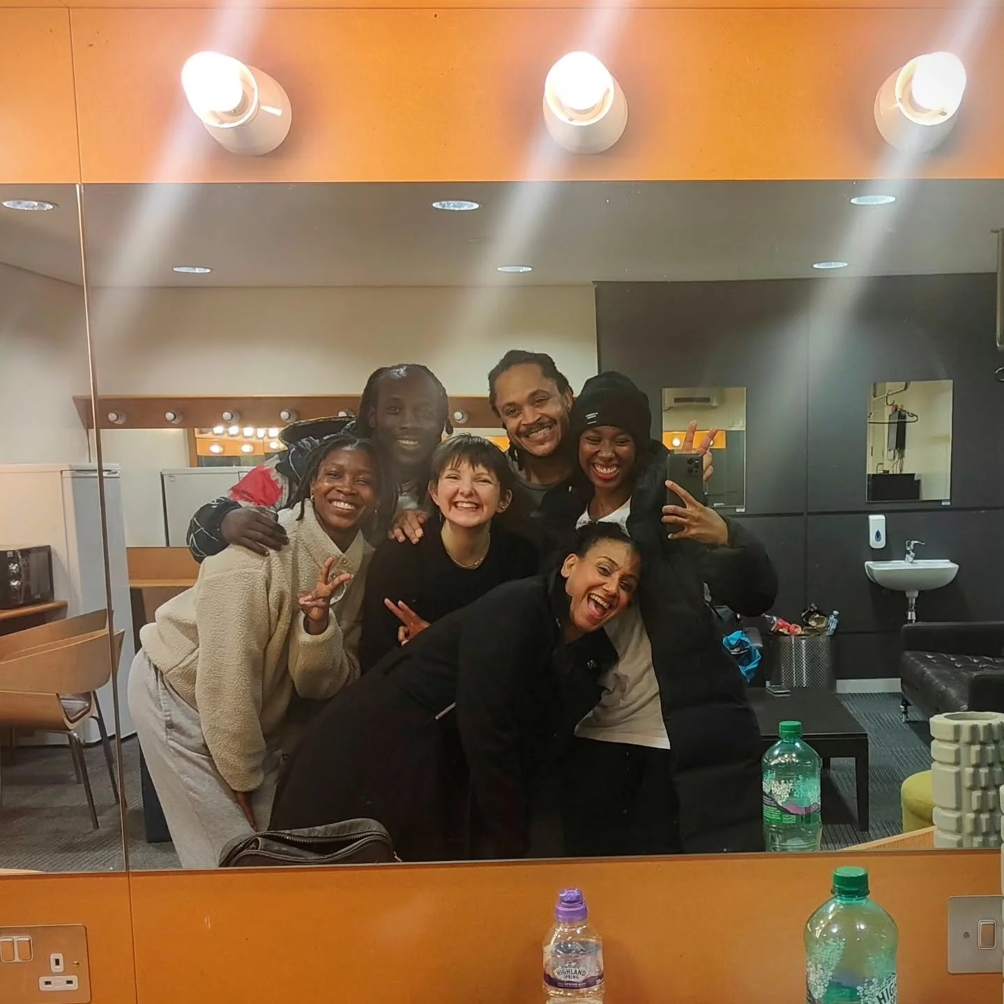 🌟Swinging at the Cotton Club🌟

Thank you to all the cast for making me feel so welcome!🥰

#tapdance #theapex #tapdancer #lindyhopdancecompany #swingdance #jazzdance #lindyhop #backstage #livemusic
