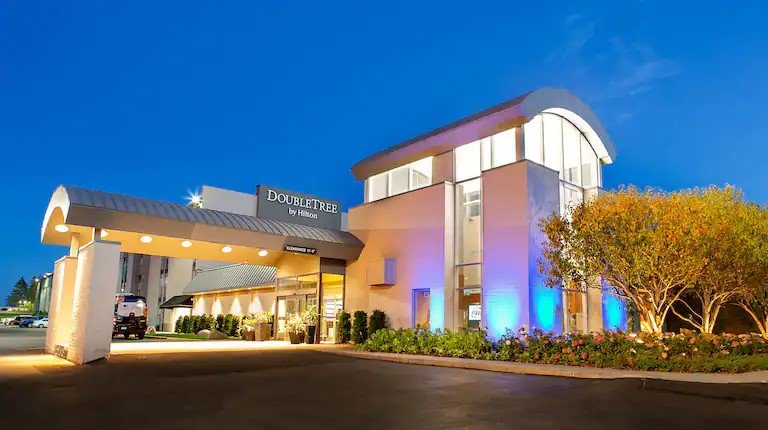exterior-doubletree-picture.jpg