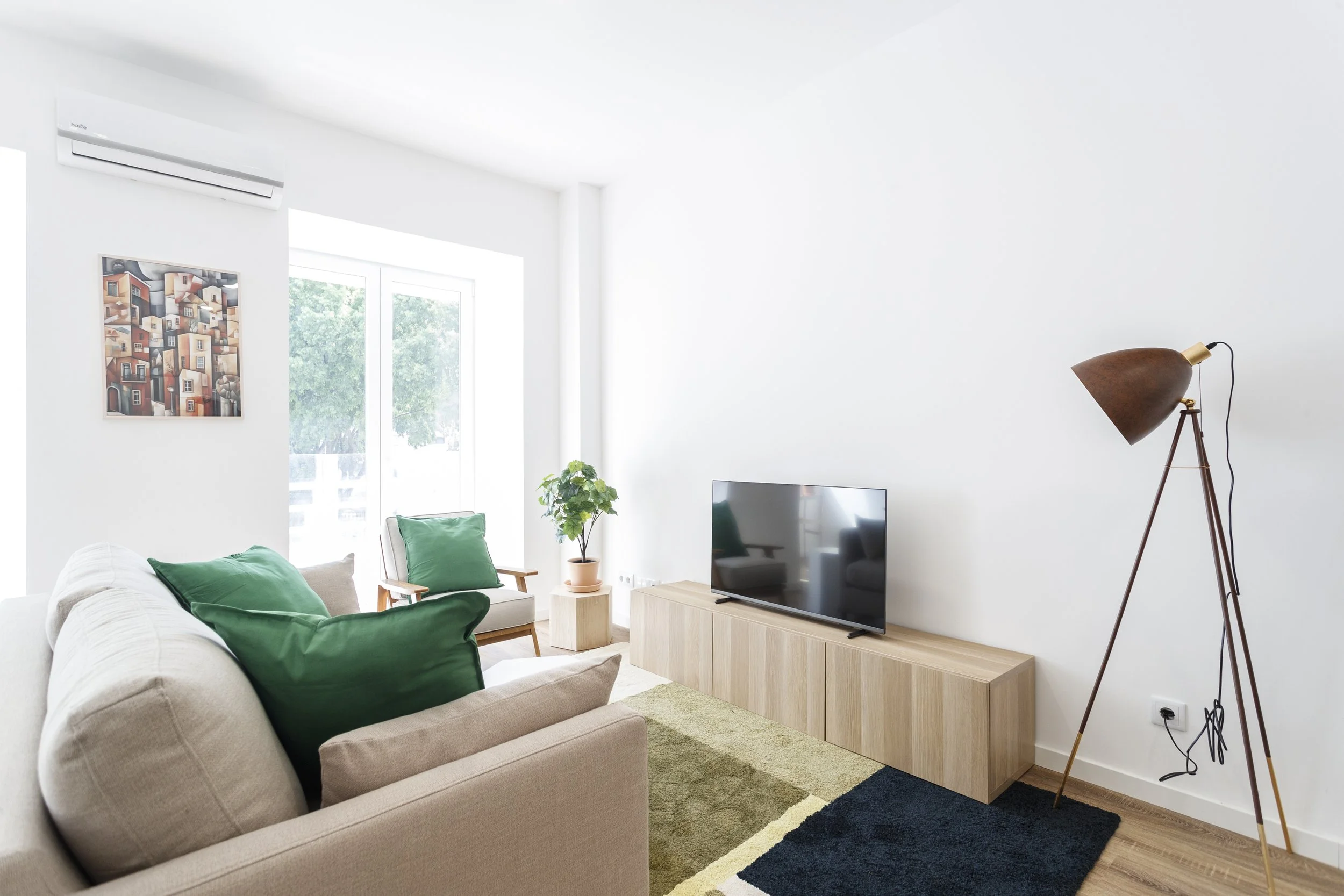 Av Generaal Roçadas 113-4.jpg