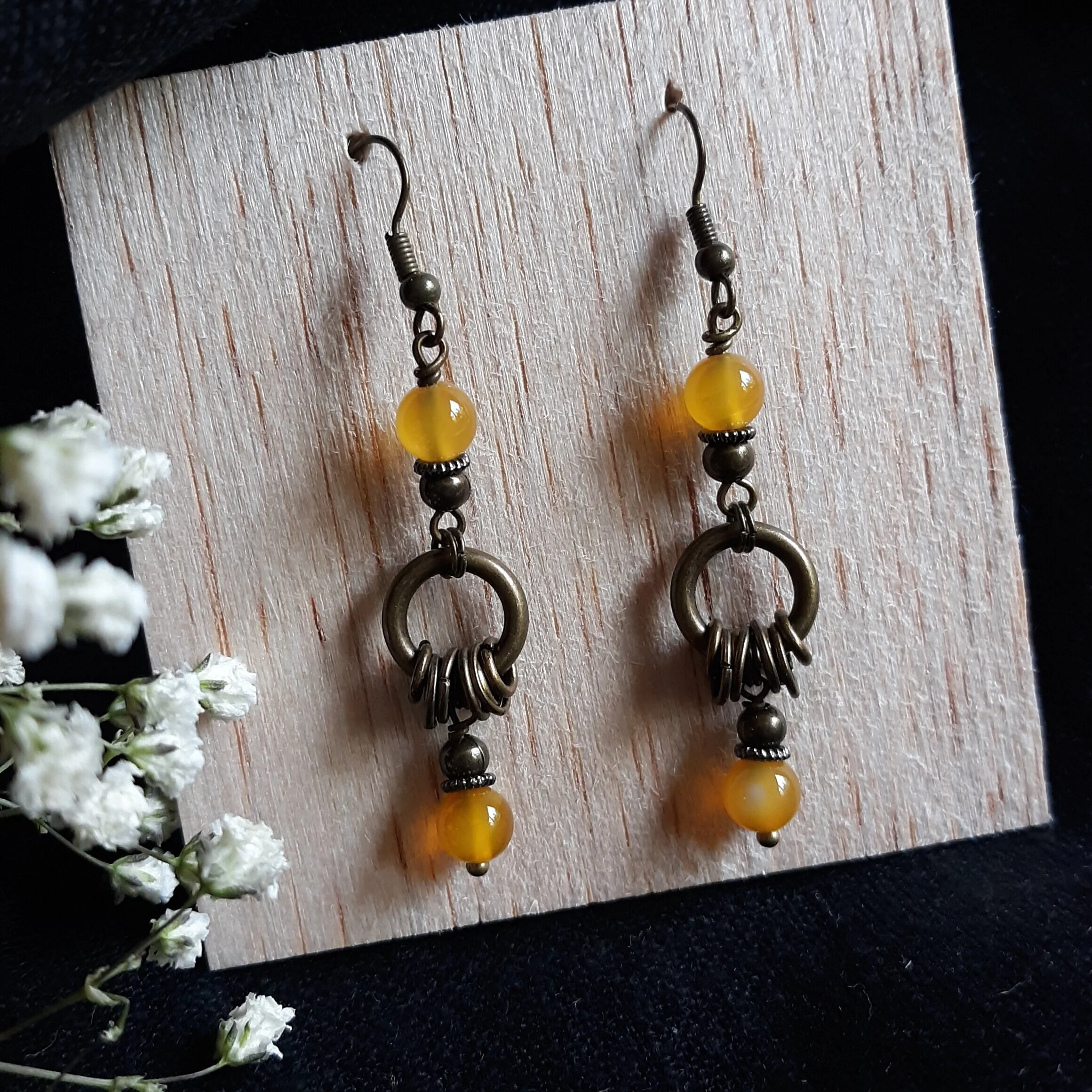 WMhoneyearrings.jpg