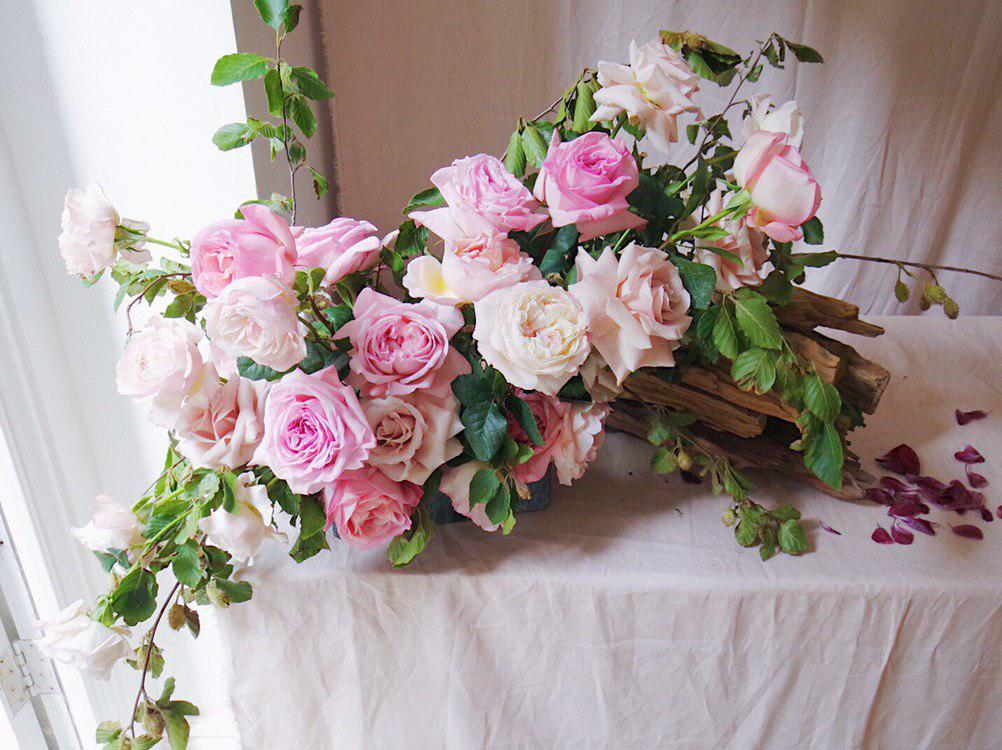 Botany Studio - Large centrepiece with roses