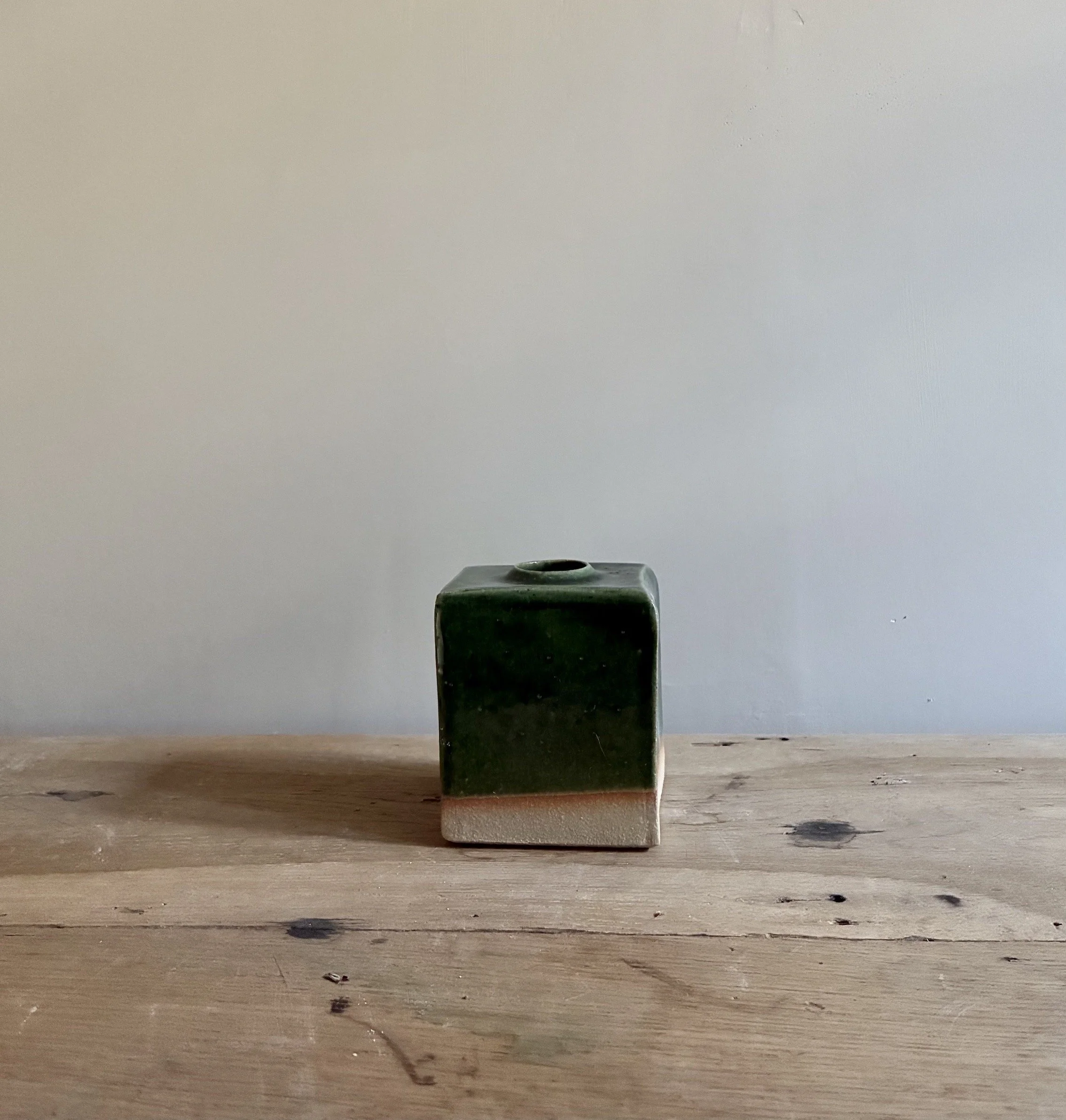 Square box vase 2 2.jpg