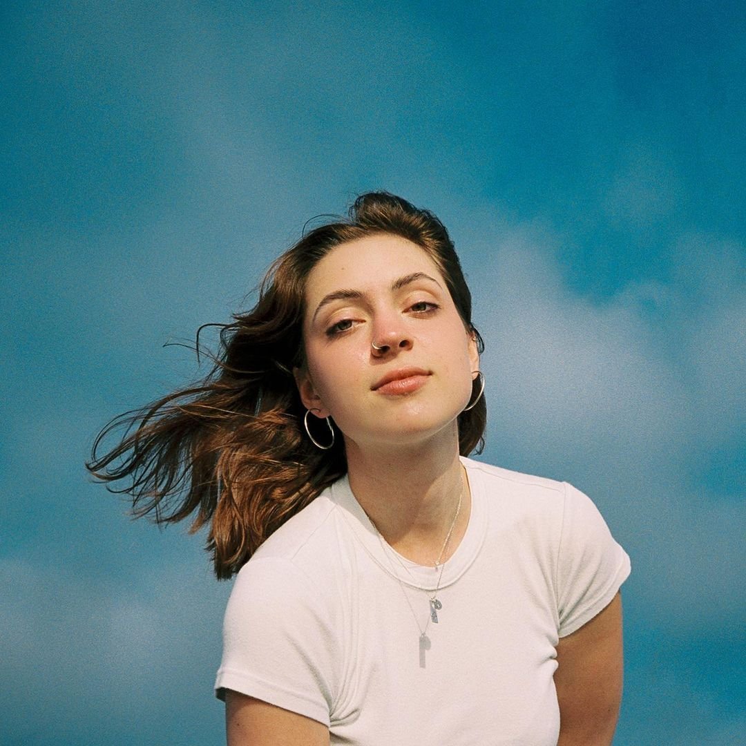 15 Minutes with Lizzy McAlpine