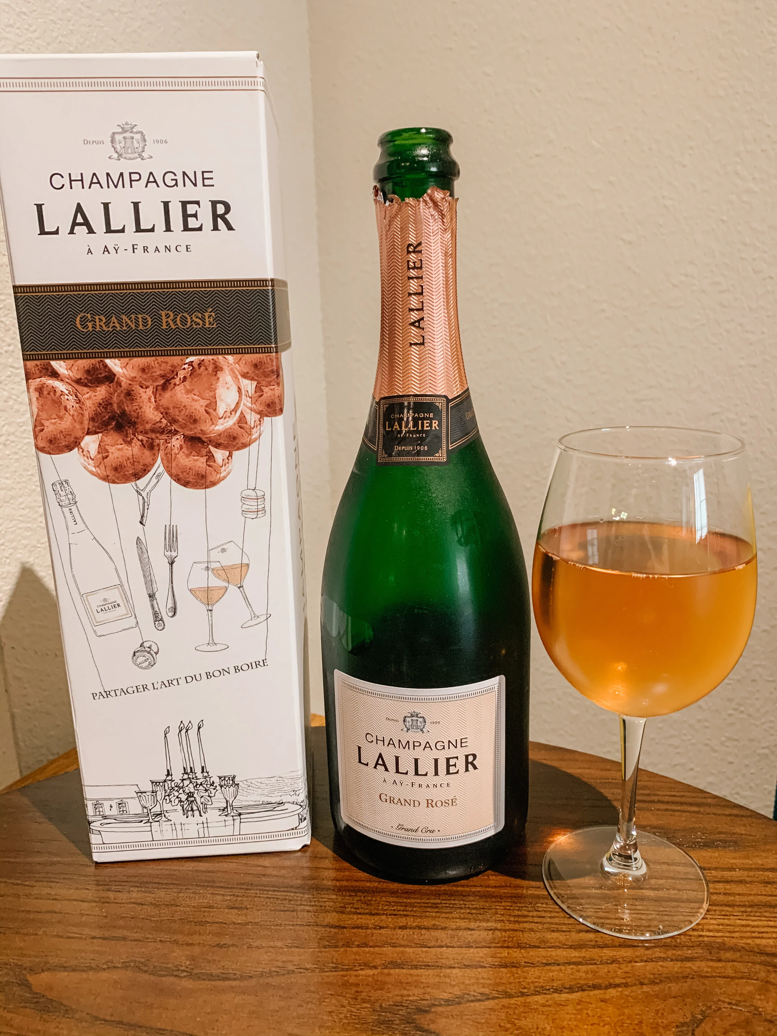 Champagne Lallier Grand Rose