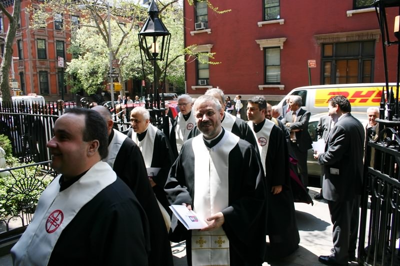 Procession6.JPG