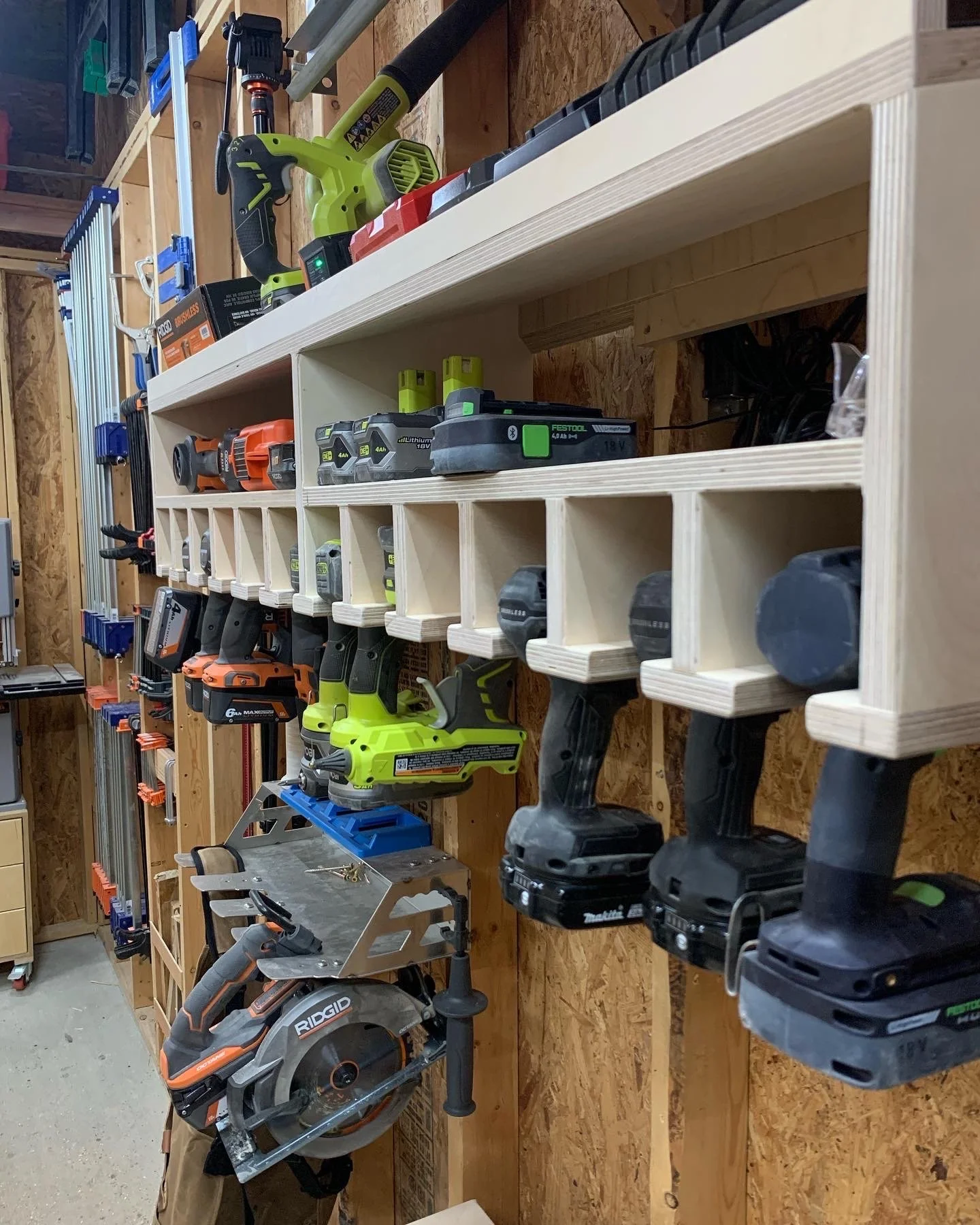 Drill Charging Station Plans — Spencley Design Co.