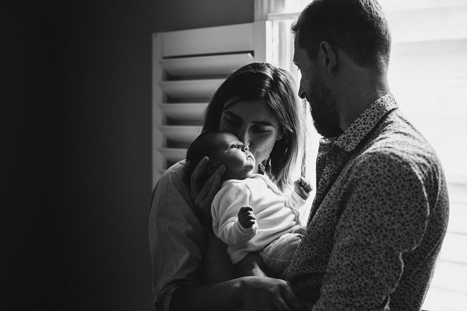 Lifestyle newborn photography Auckland (Copy)