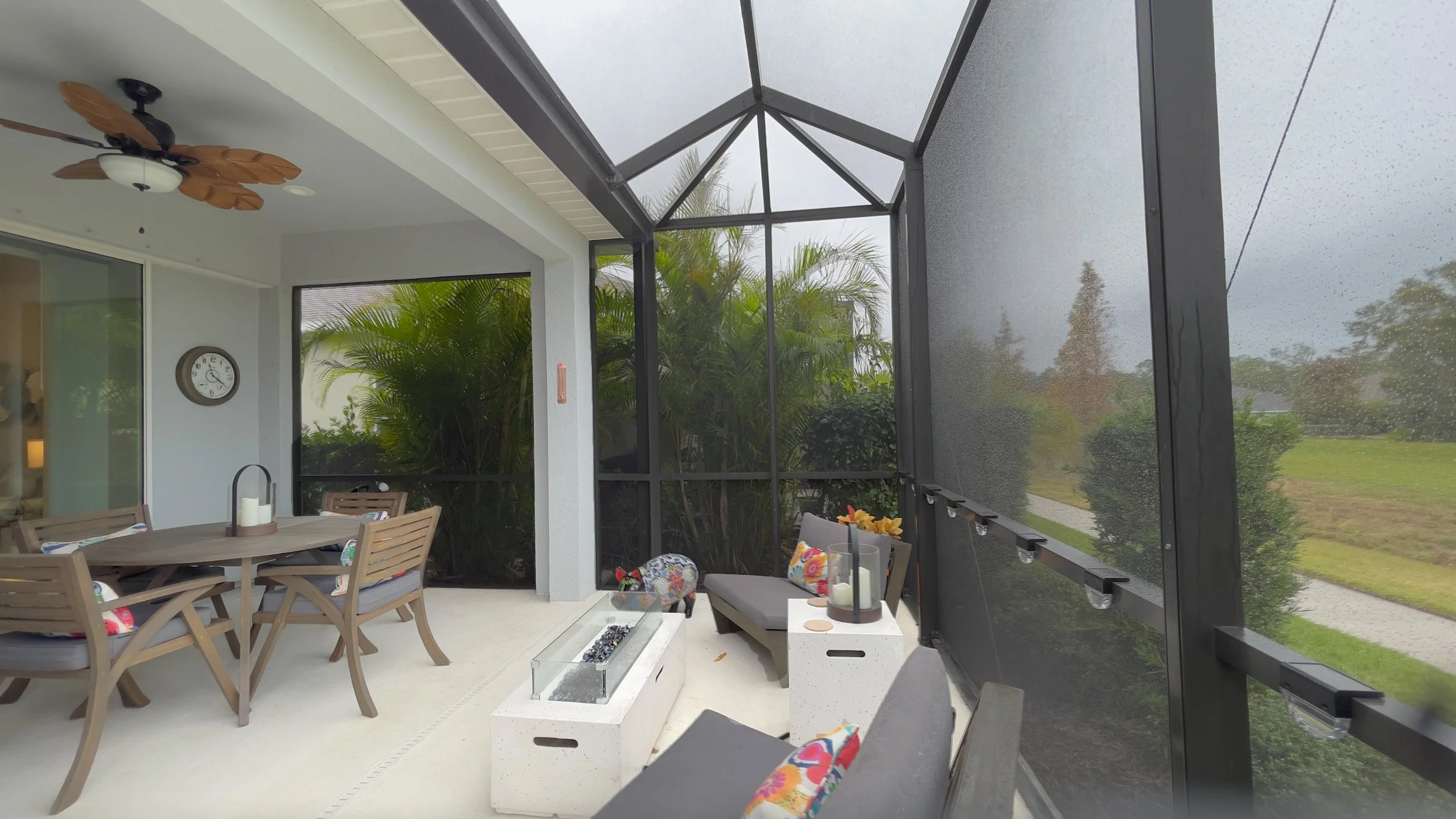 Patio2.jpg