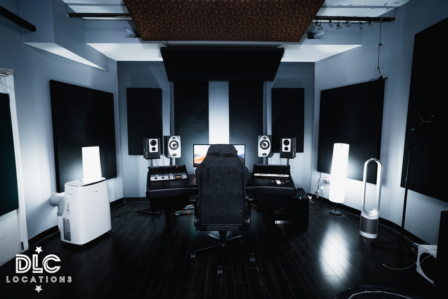 Modern & Retro Music Studio in Downtown LA — DLC Locations