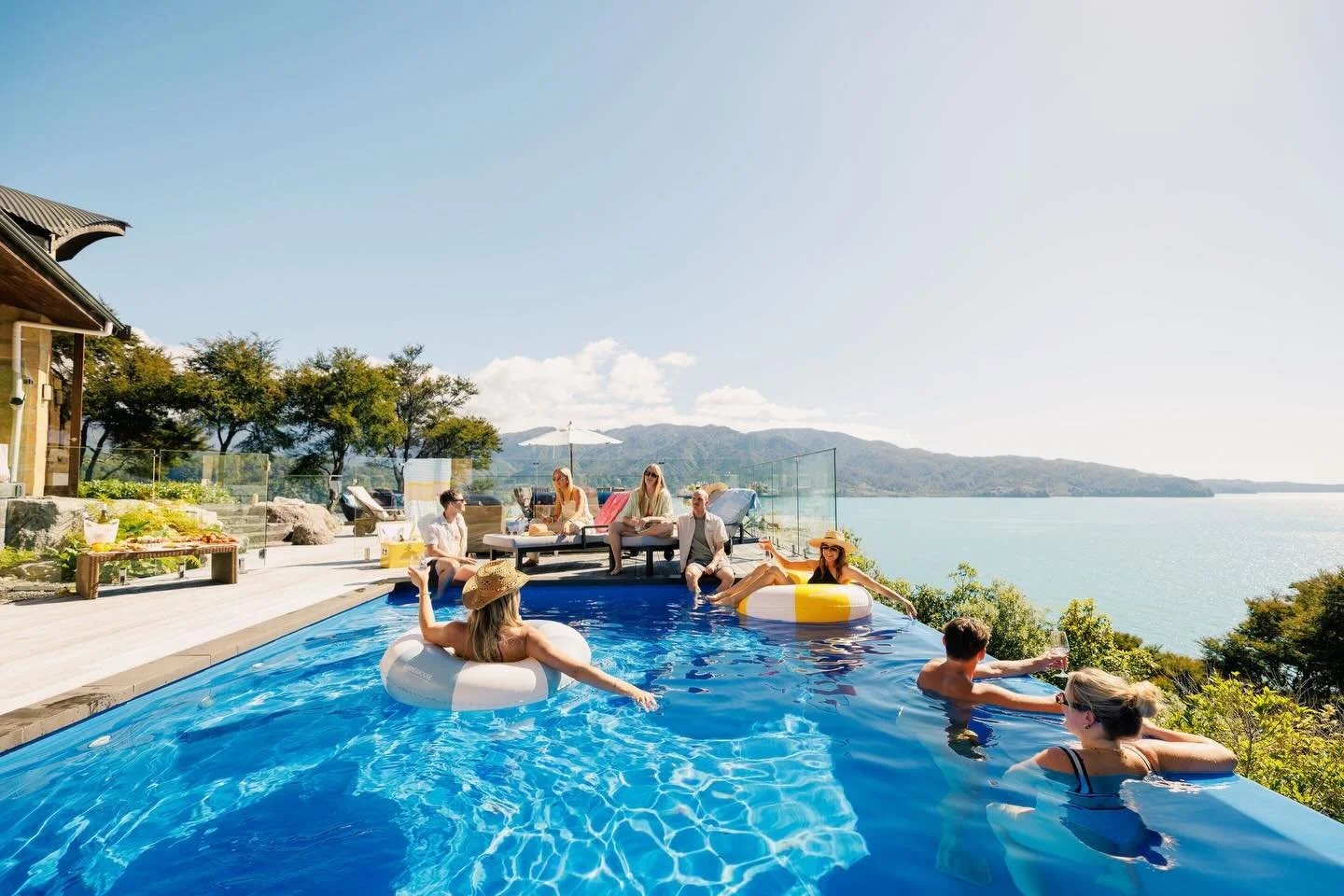 somewhere between a dip and the next glass 🌞

#alwayssummer