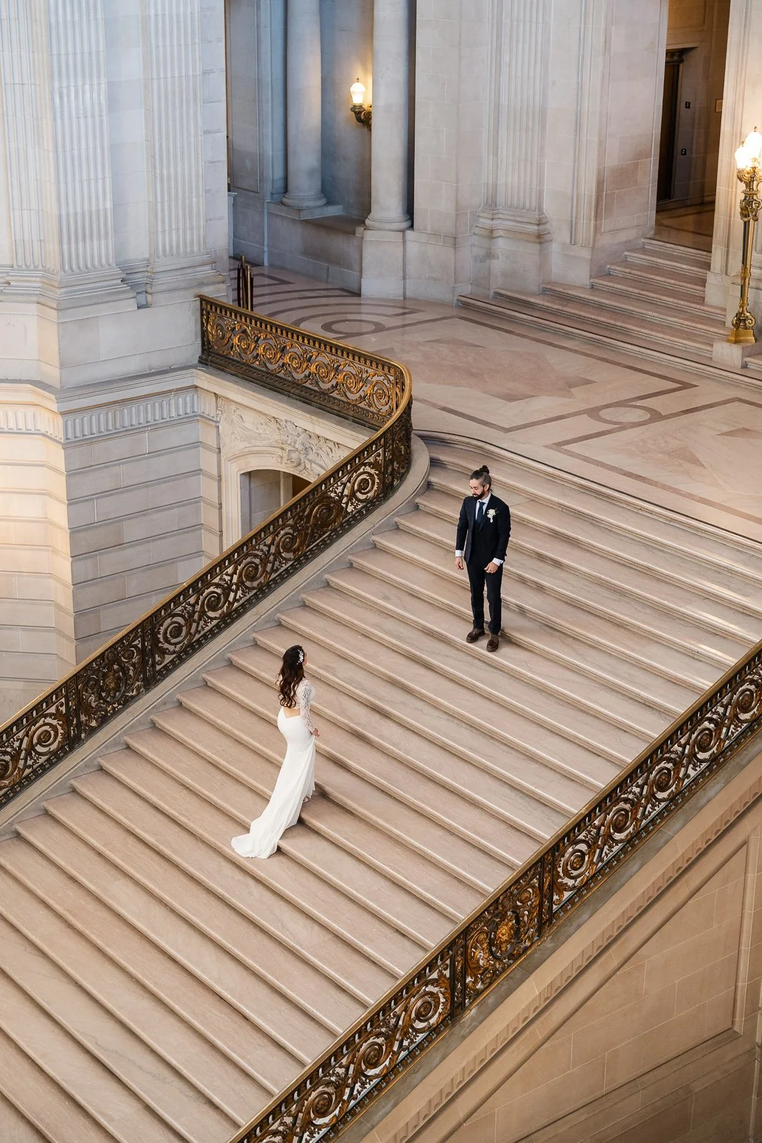 V&amp;J’s Timeless San Francisco City Hall Wedding