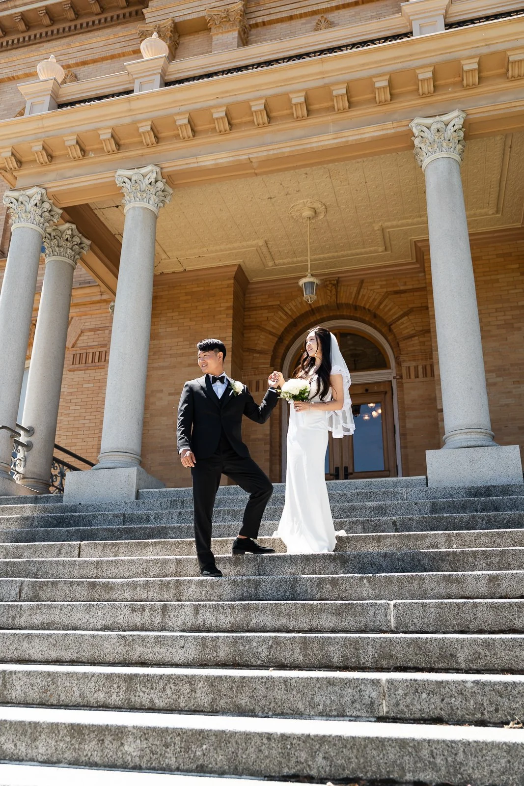 Elegant Auburn Wedding with Romantic Sacramento Portraits