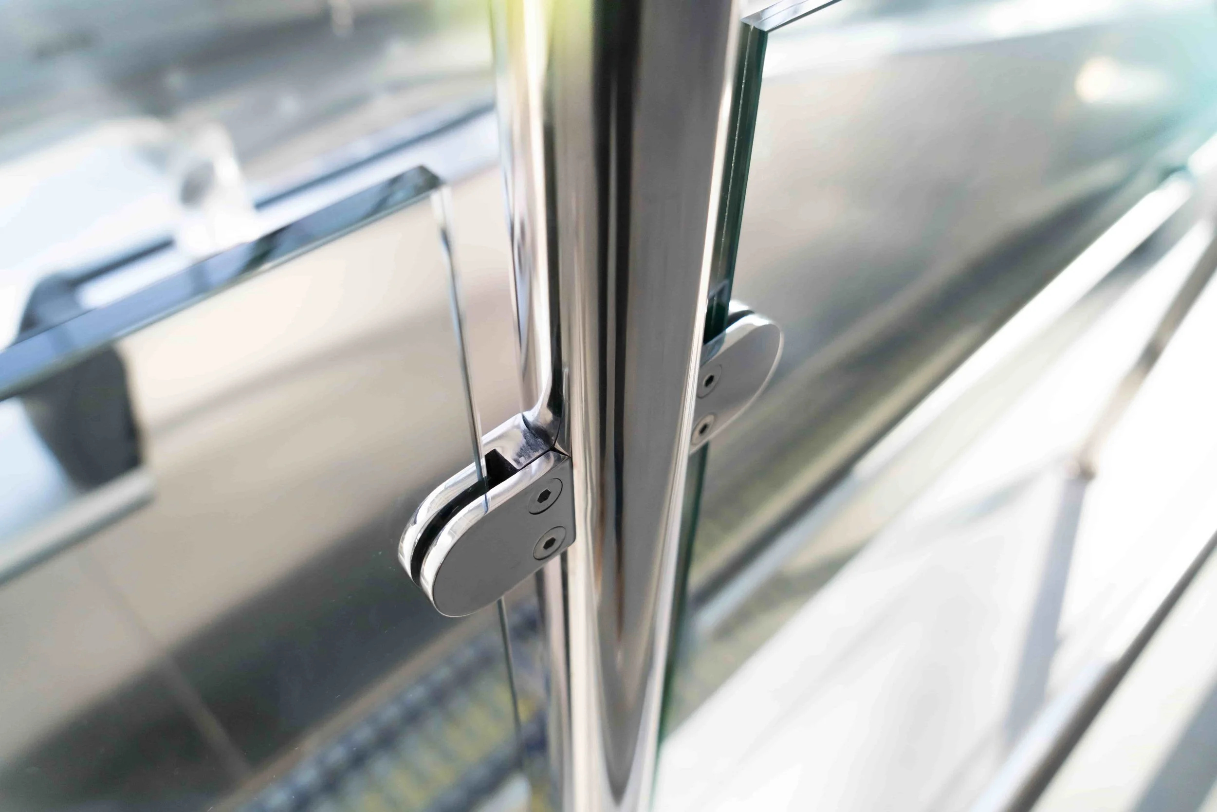 balustrade-glass-hardware-frameless.jpeg