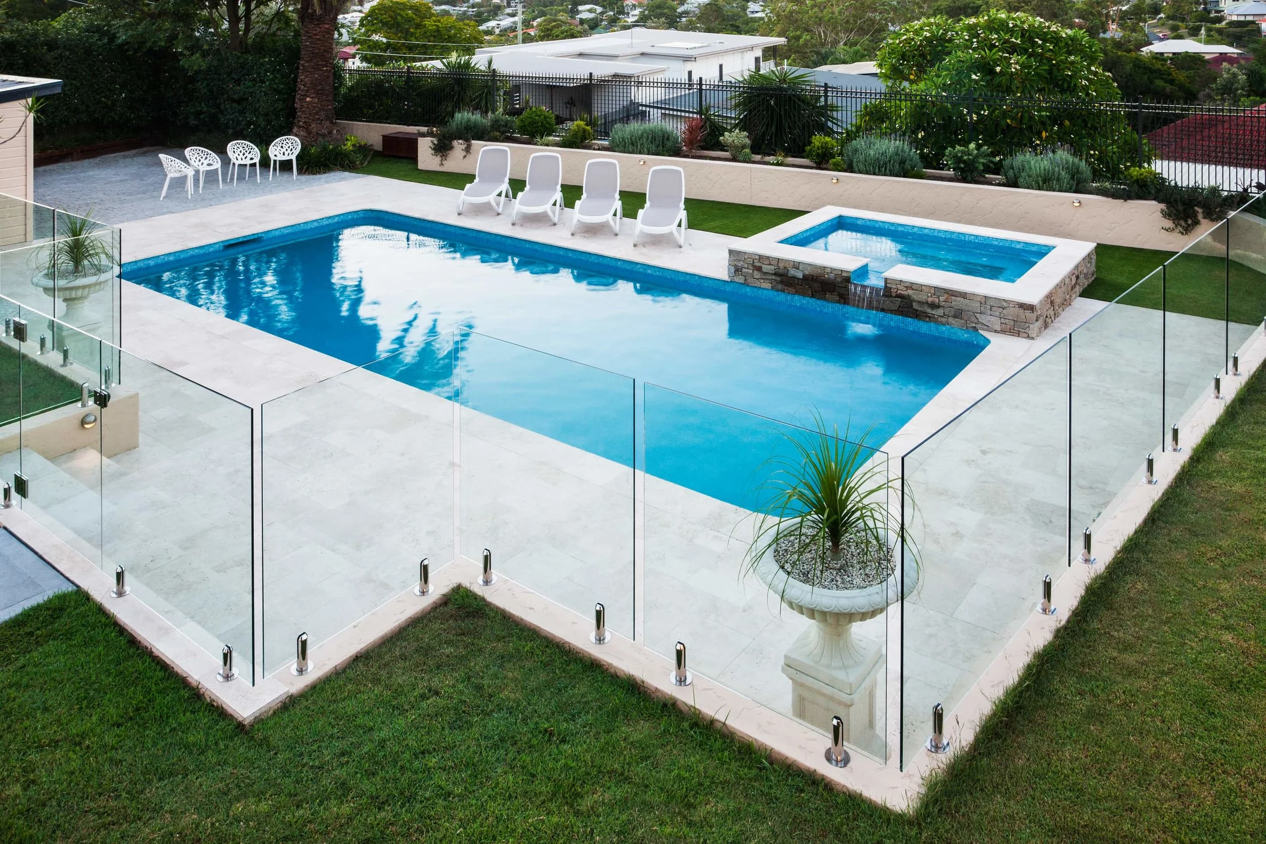 frameless-glass-balustrades-pool-fencing.jpg