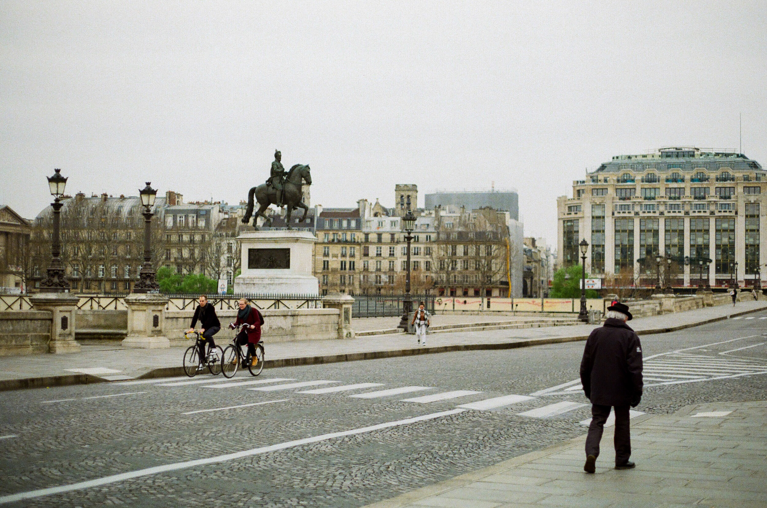   Pedestrians in the last minutes before lockdown.  