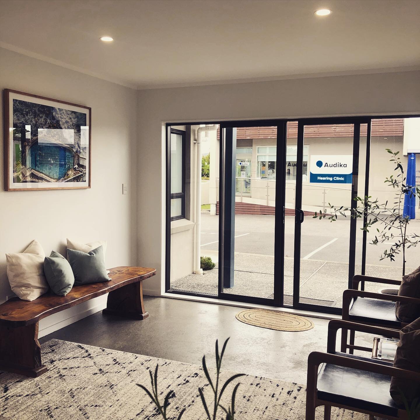 WE HAVE MOVED!! Come and visit our new Mt Maunganui clinic at 43 Girven Rd. We have appointments available Monday to Friday. Book online or give us a call to make a booking. 🌿