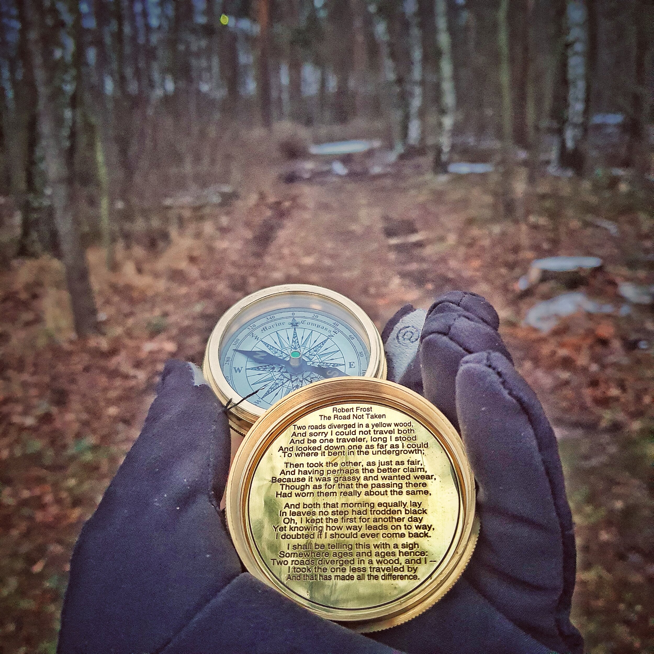 Antique Vintage Robert Frost Brass Poem Compass-Pocket Compass w Leather Case 