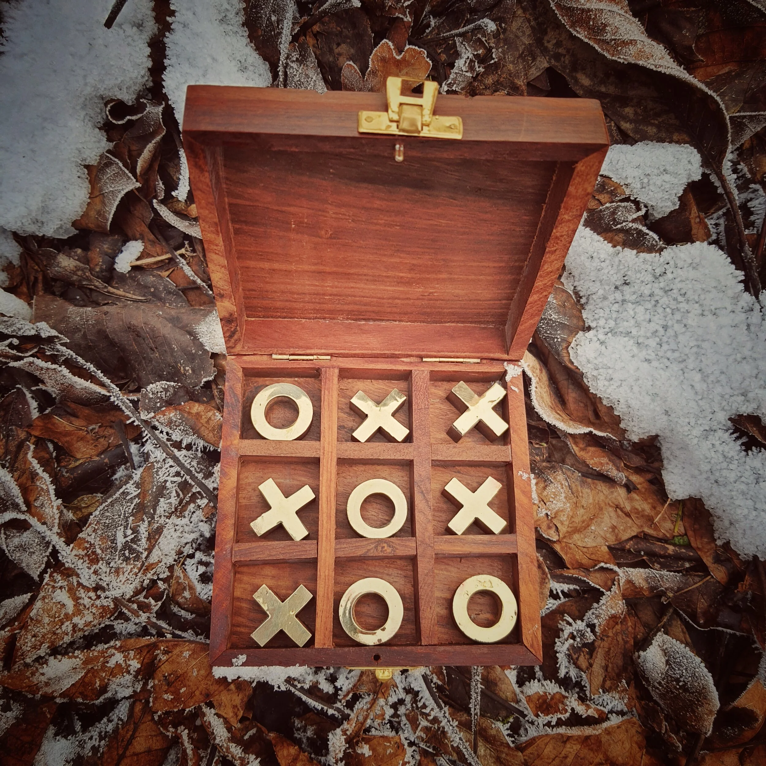 Tic Tak Toe / Noughts and Crosses Game
