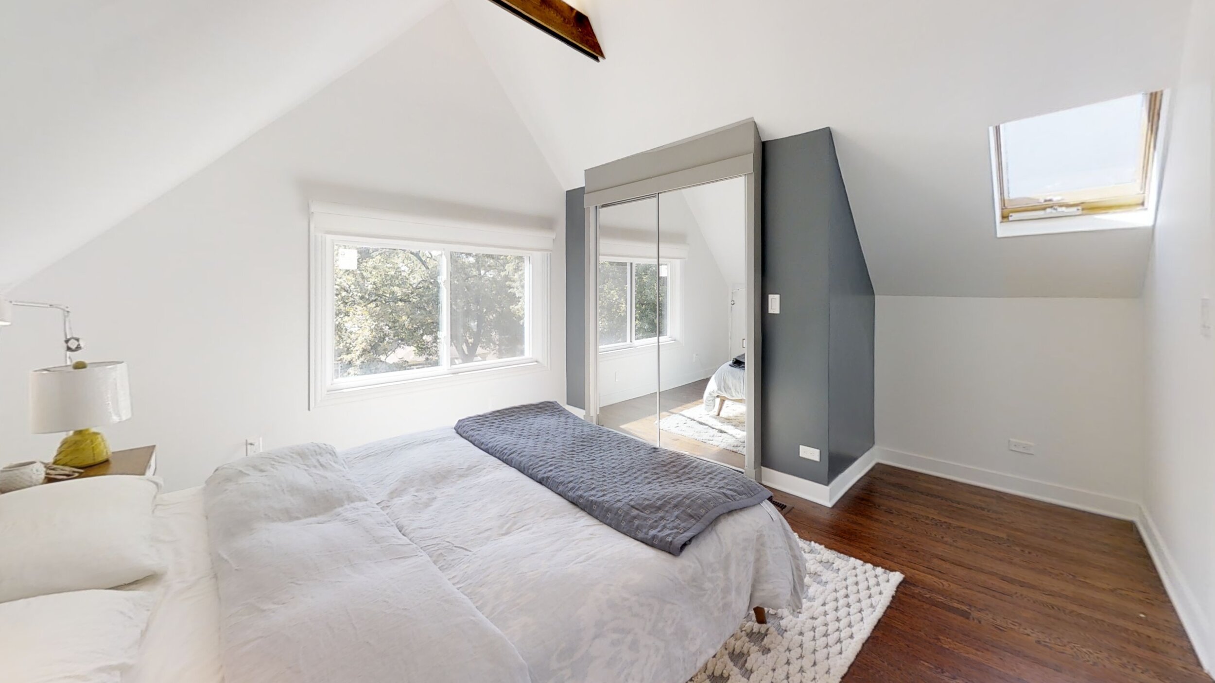 C10-Simple-Home-Bedroom (1).jpg