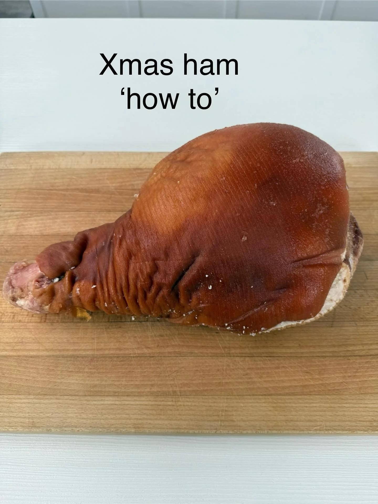 Part One: how to score your Xmas ham! Tips from a pro food stylist. #christmasham #stylingtipsandtricks