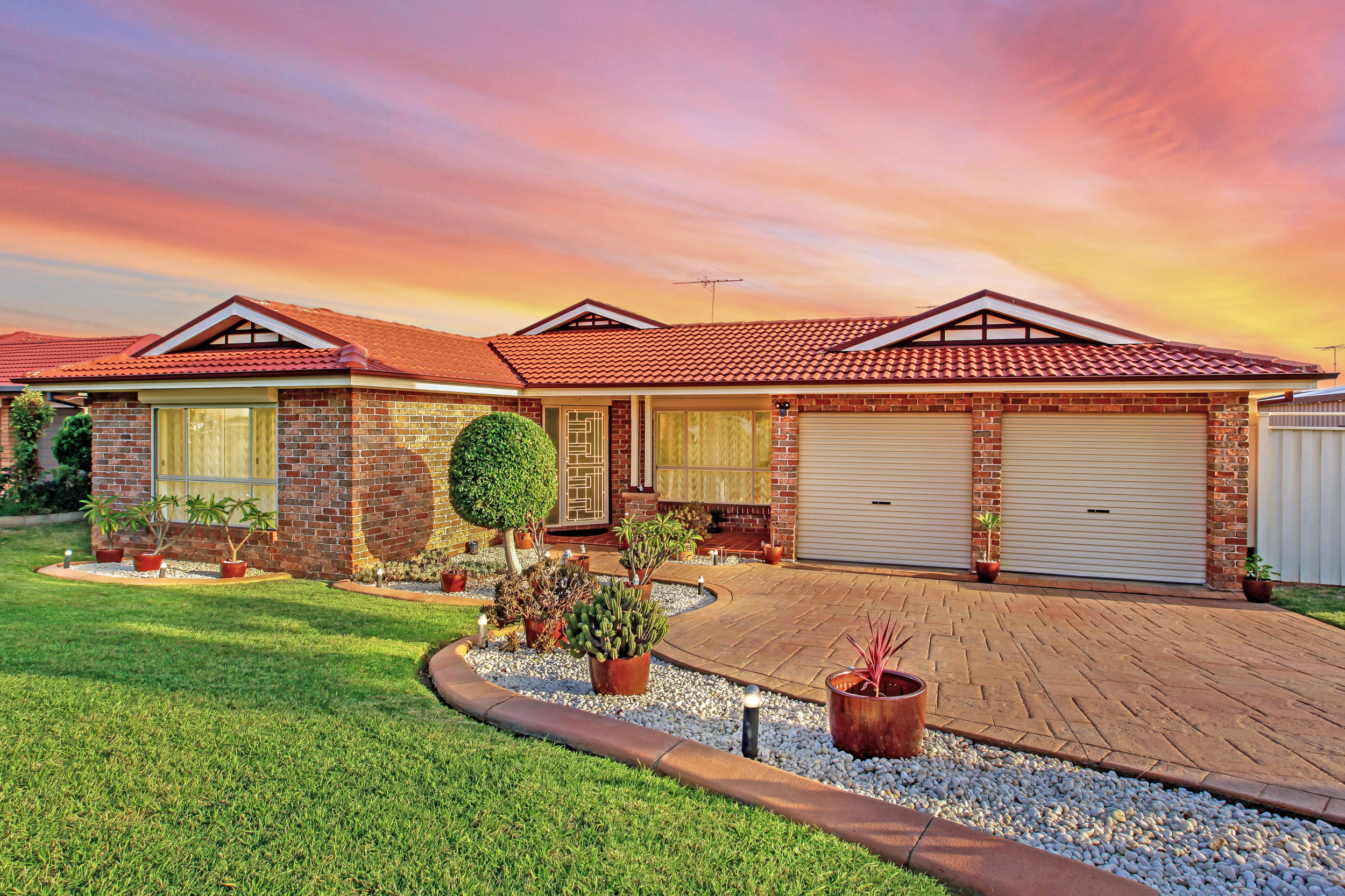 Property ID 1105_88 Hinkler Place Doonside_Hi-Res_001.jpg