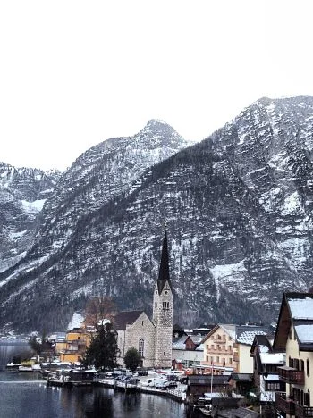 Hallstatt-Austria-view.jpg