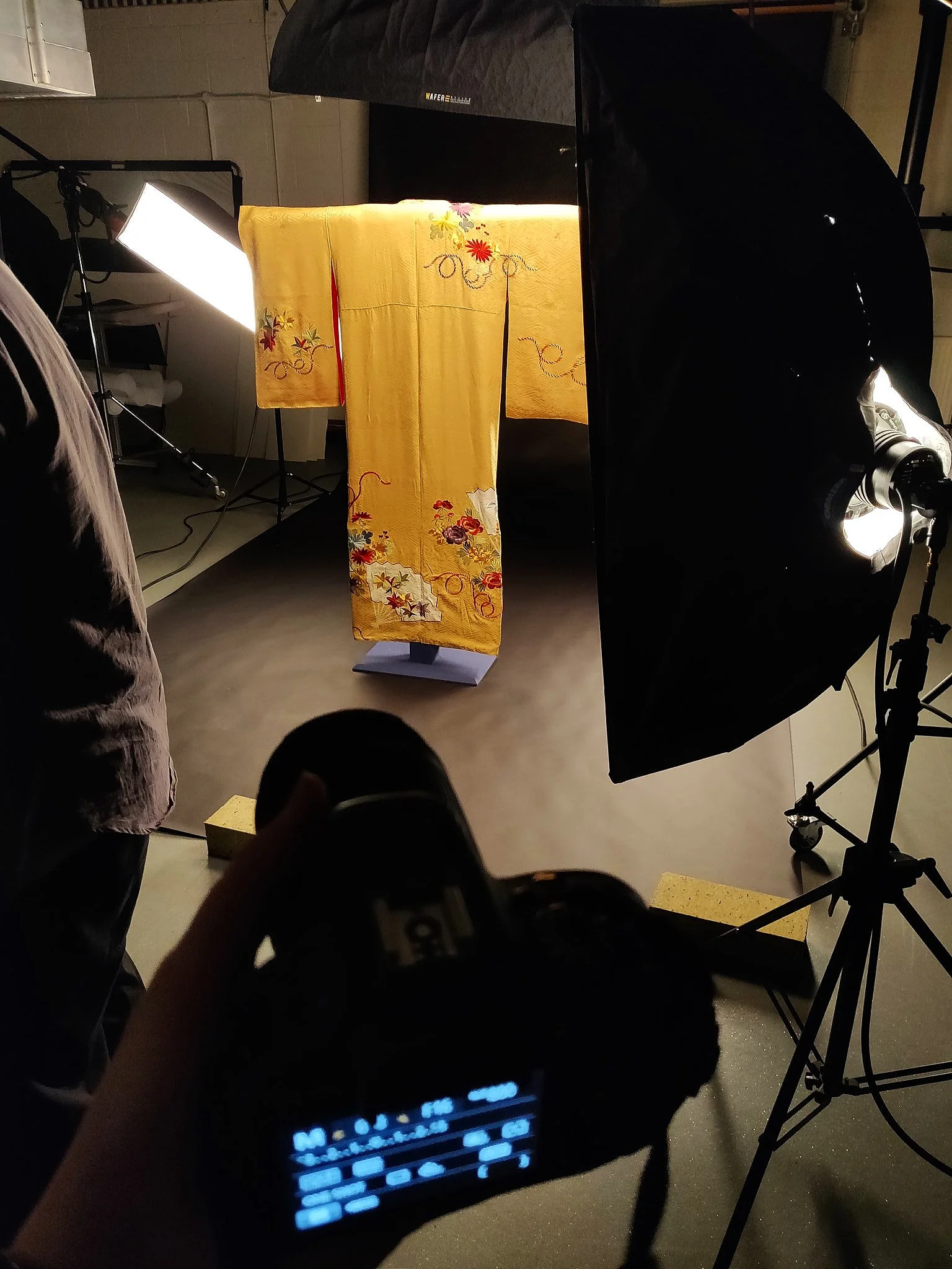 Photographing Collections at the National Museums Collections Centre