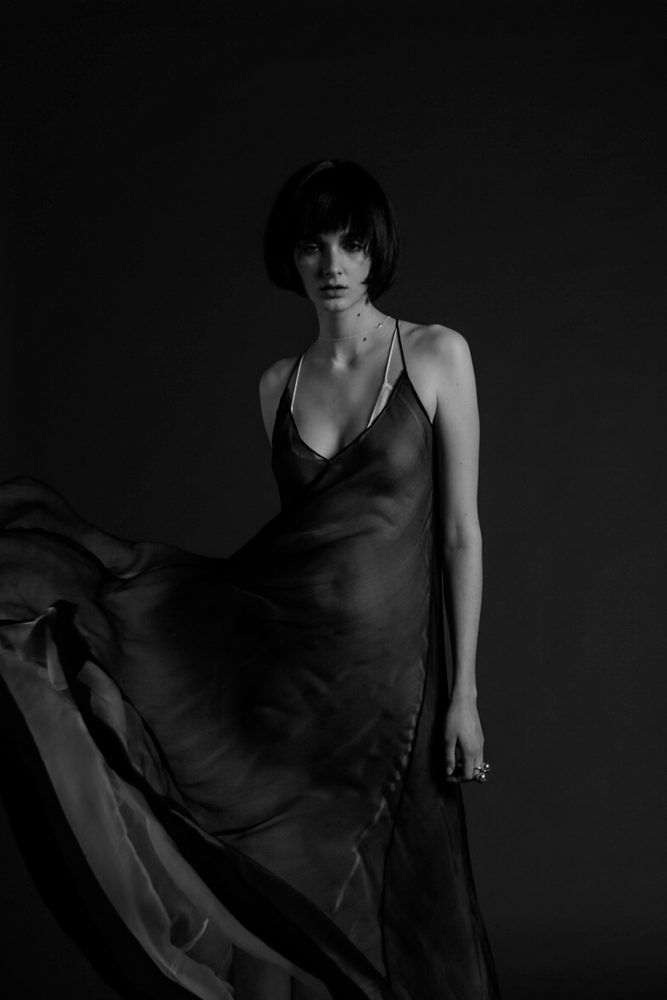 2016 – MODNA JANA – La Rose Noire – Photo / Peter Giodani