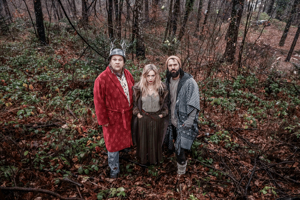 2015 – SITI THEATRE – Savage – Director / Aleksandar Popovski – Based on  / Doppler by Erlend Loe – Cast / Uroš Fürst, Katarina Čas, Primož Pirnat – Costume Design / Barbara Podlogar – Set Design / Barbara Kapelj, Aleš Korpič – Lighting Design / Davi