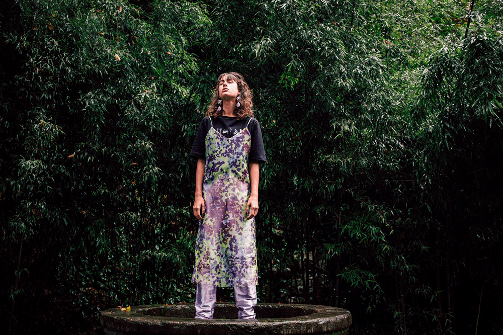 2021 – HOSTESS T-SHIRTS FOR LJUBLJANA PUPPET THEATRE – Photography / Rok Petelin – Model / Zala Neža Zajc